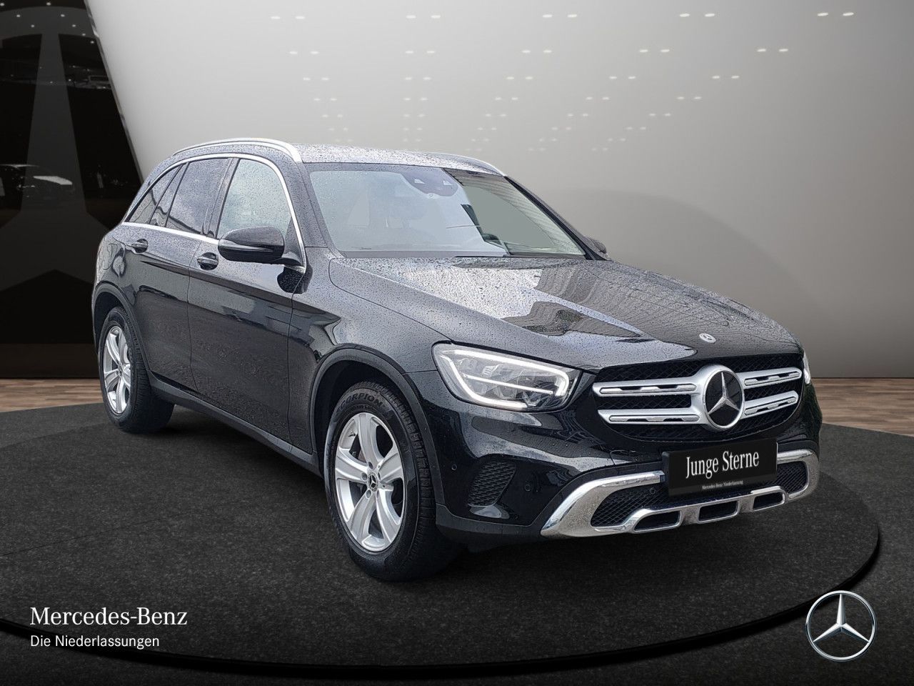 Mercedes-Benz GLC 200 4M - Samsaru's Car Outlet
