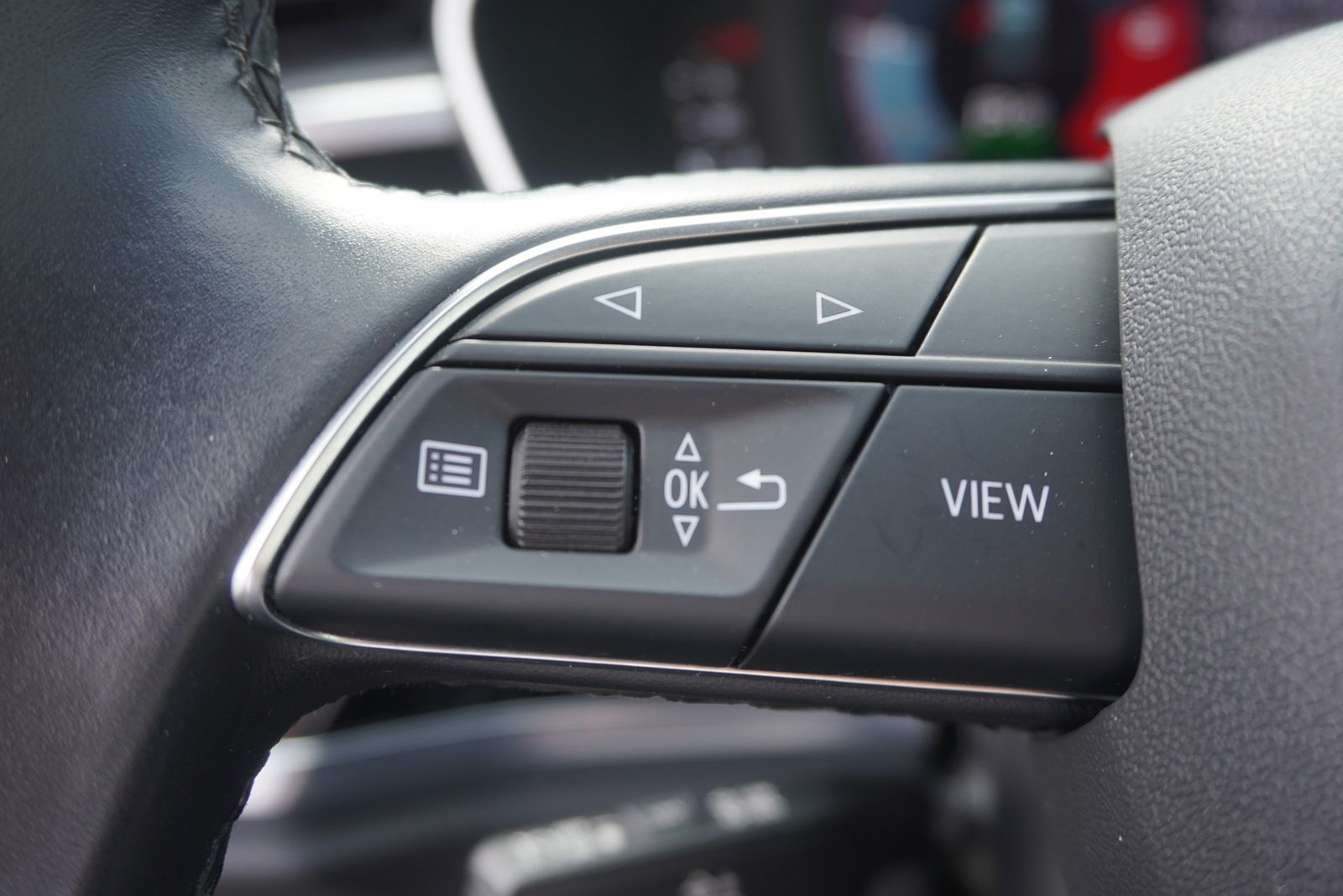 Audi Q3 35 TDI quattro advanced - Samsaru's Car Outlet