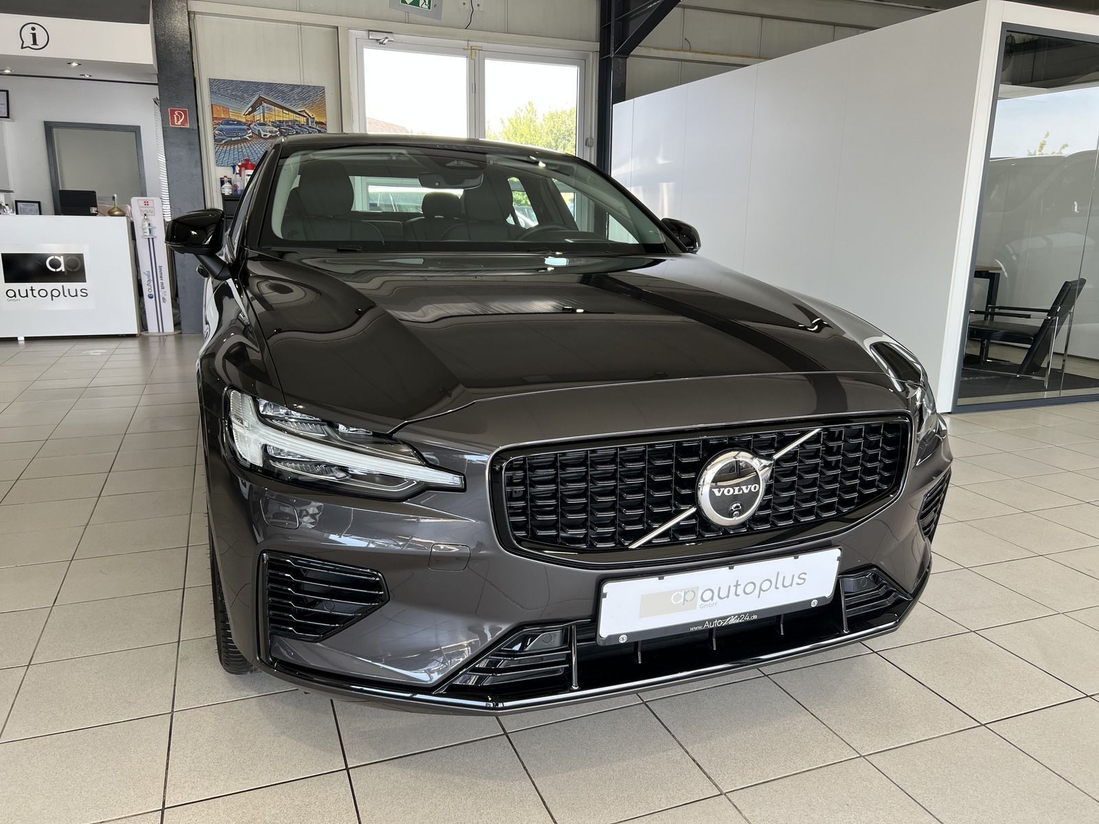 Volvo S60 T8 Ultimate Dark Recharge AWD 360° HeadUp