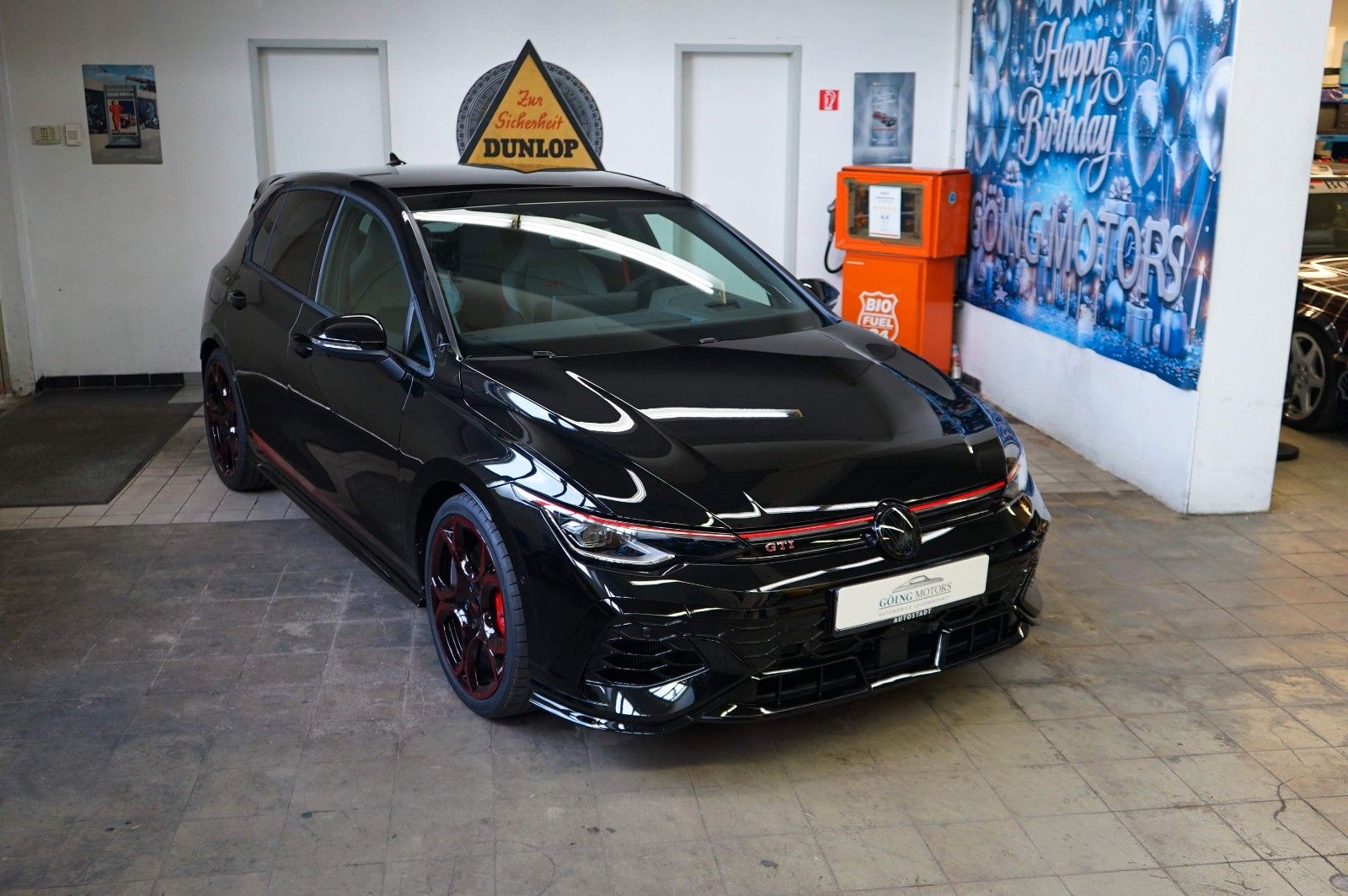 Volkswagen Golf VIII 8 Lim. 2.0 TSI 239 kW GTI Edition 50