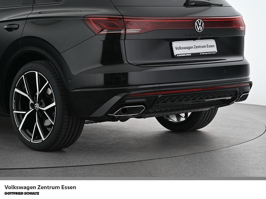 Volkswagen Touareg R-Line 3.0 TDI 4Motion Pano Leder Standh
