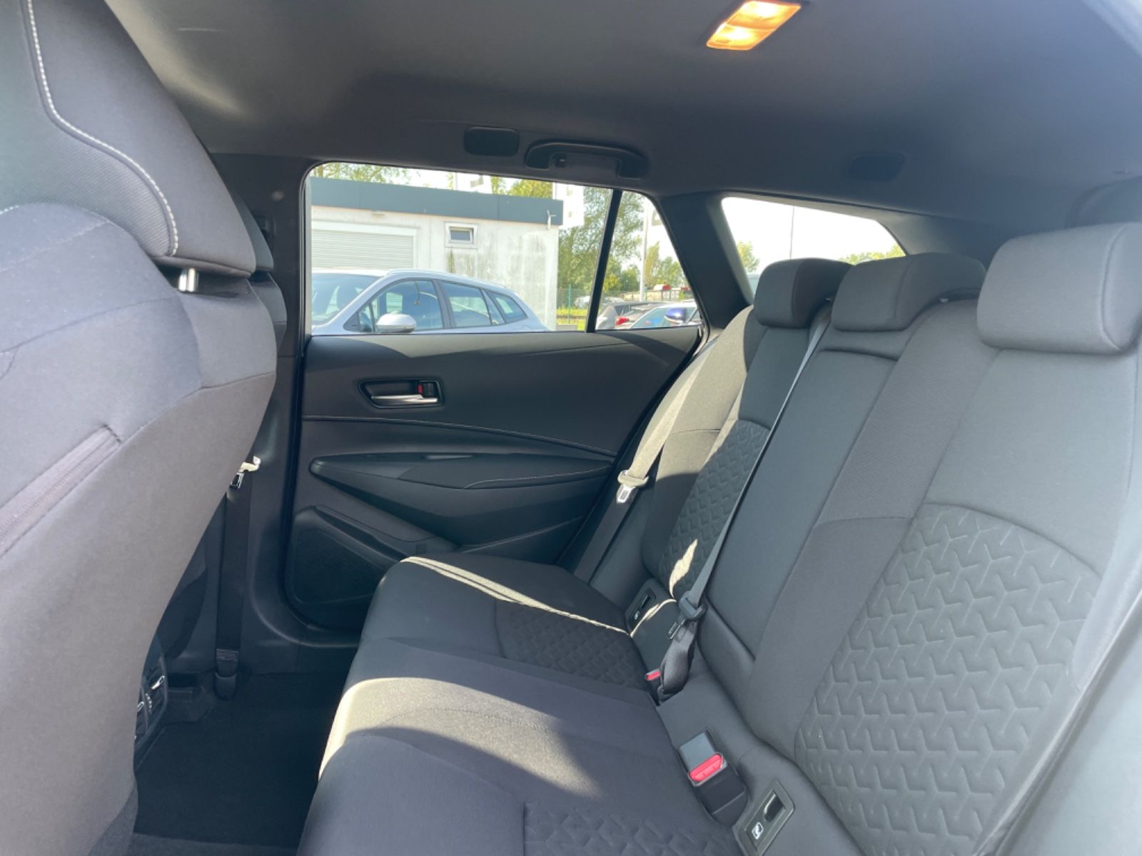 Toyota Corolla Touring Sports Hybrid - Samsaru's Car Outlet