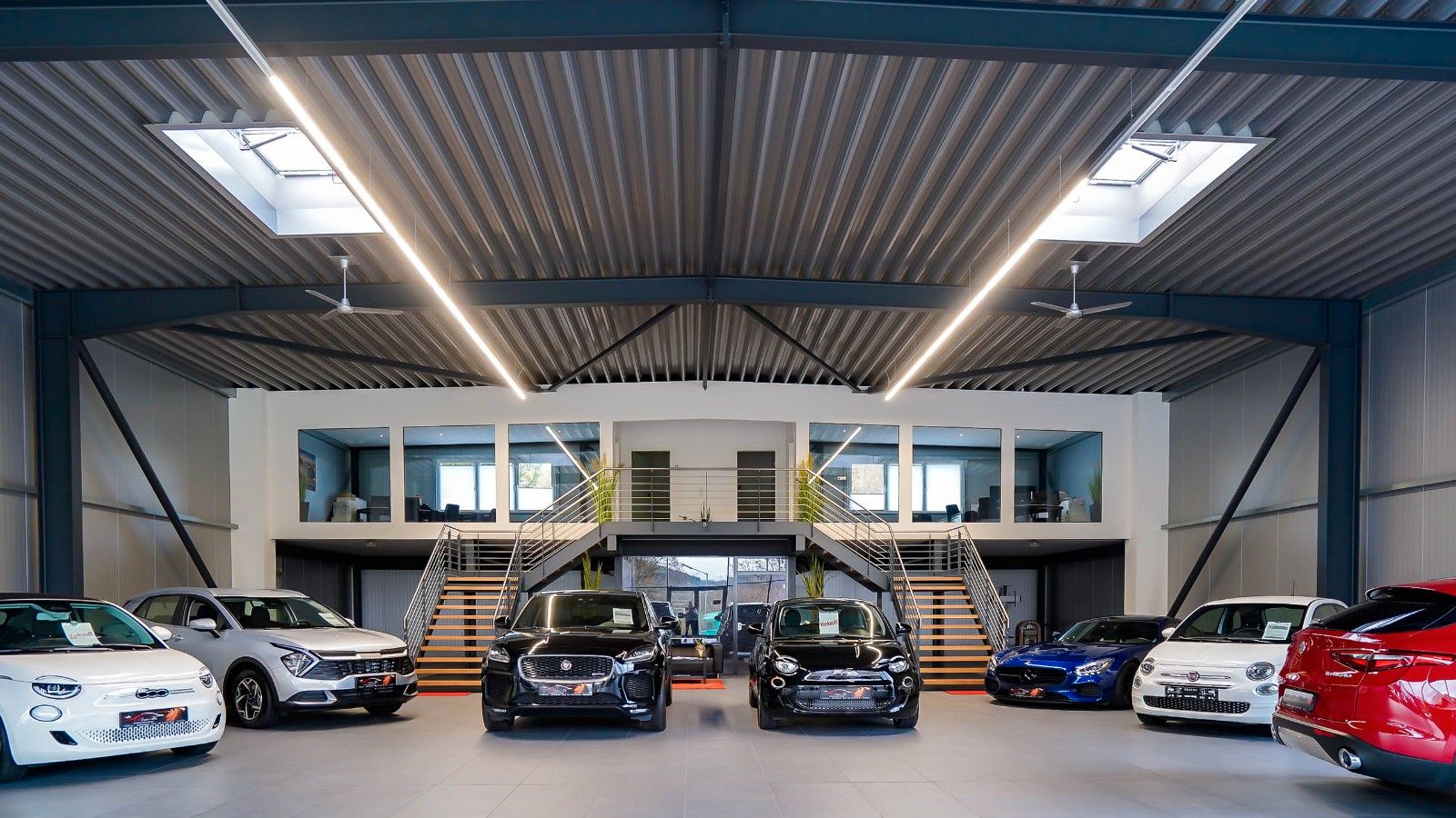Volkswagen T-Cross Life - Samsaru's Car Outlet