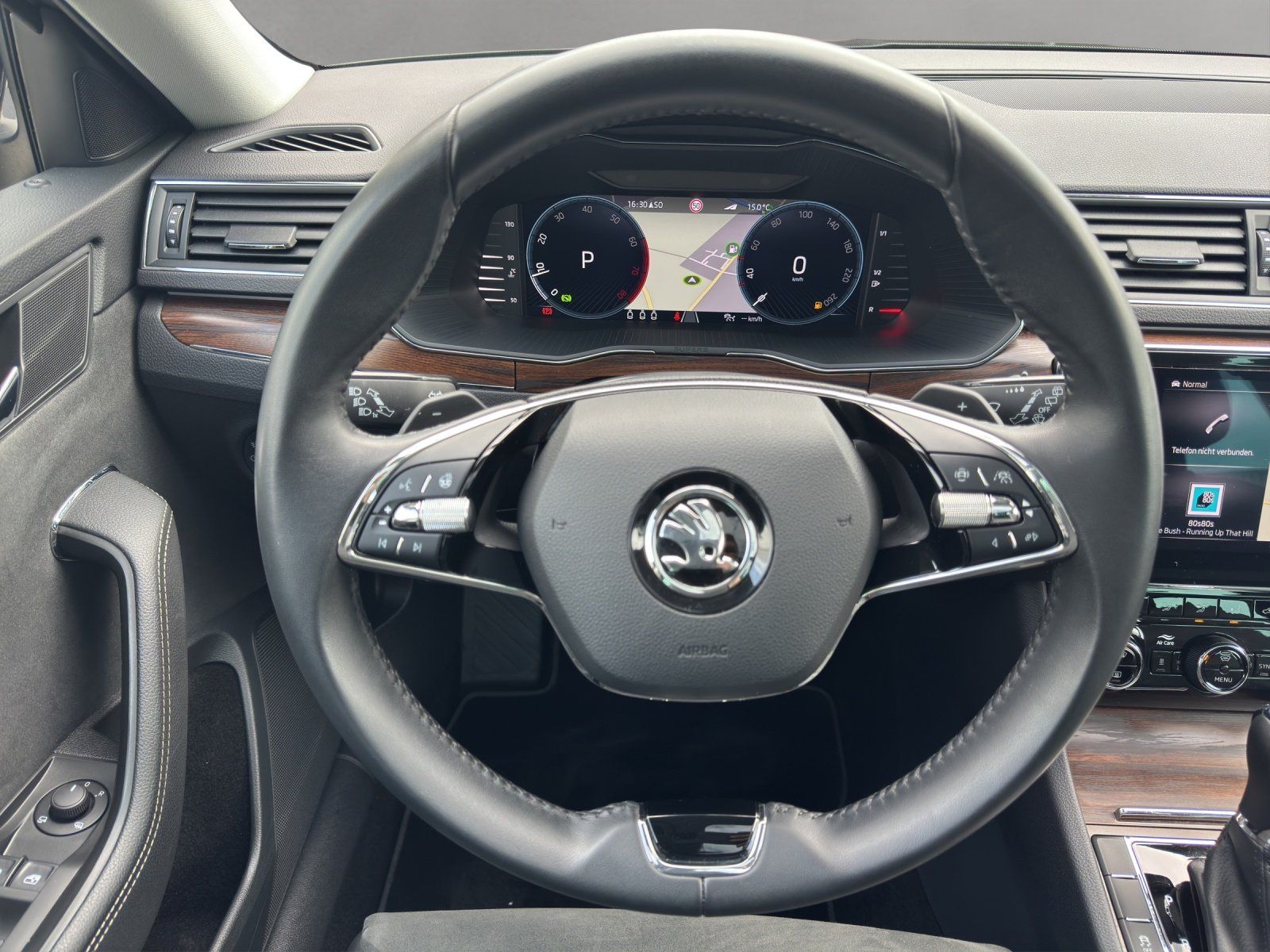 Skoda Superb Combi 2.0 TSI Scout Final 4x4/AHK/PANO/