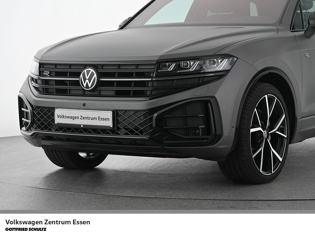 Volkswagen Touareg R-Line 3.0 TDI 4Motion Black Style Pano