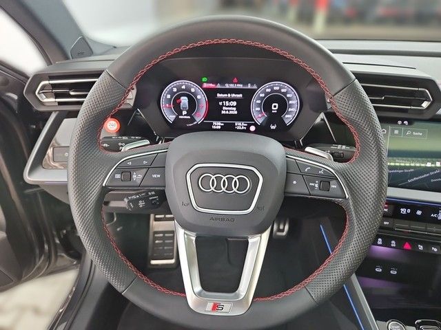 Audi A3 Sportback S line AHK ACC MATRIX LED LEDER PAN
