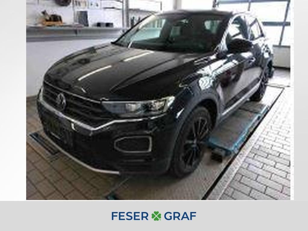 Volkswagen T-Roc 1.5 TSI Sport - Samsaru's Car Outlet