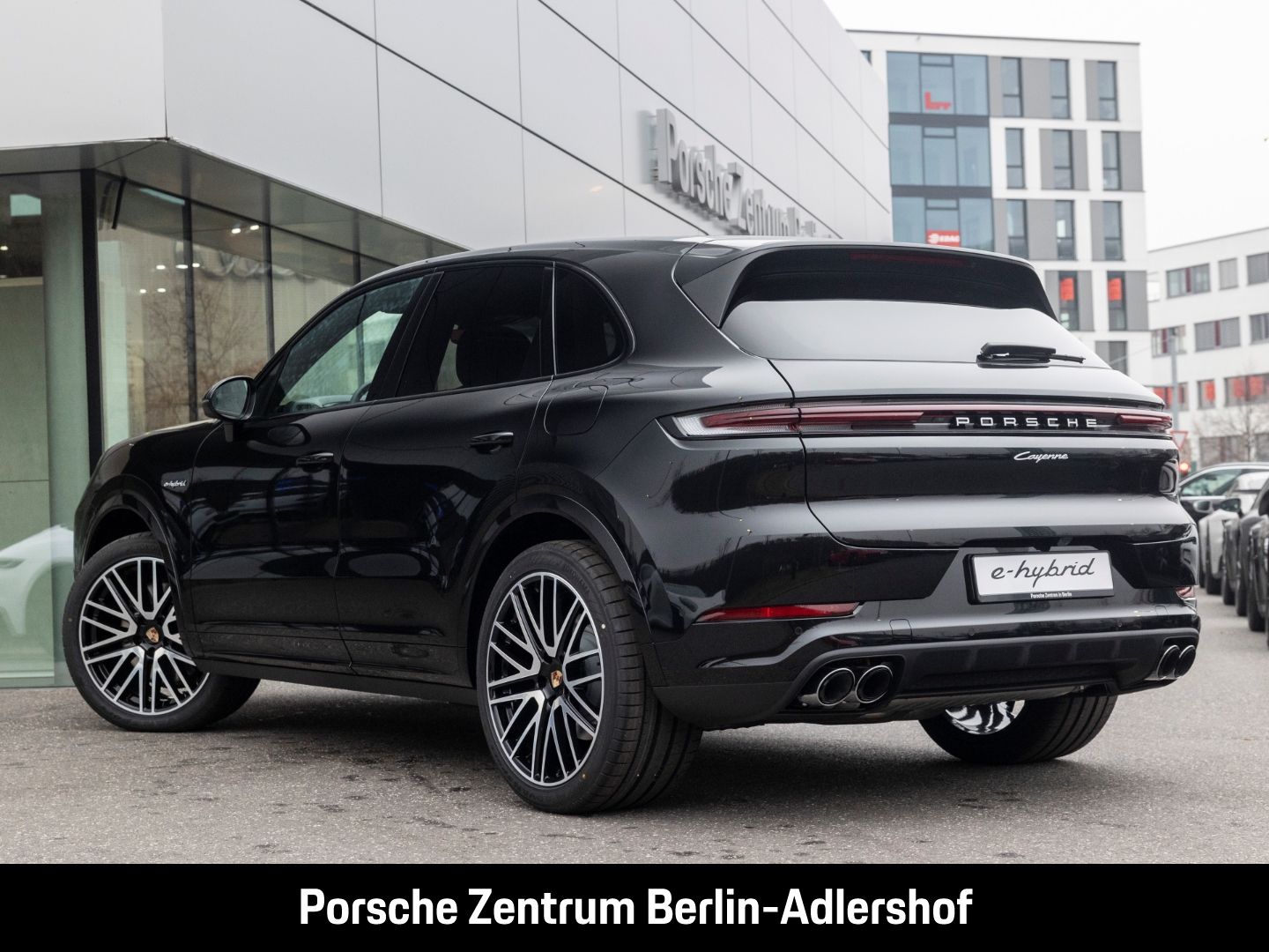 Porsche Cayenne E-Hybrid Sportabgasanlage BOSE 22-Zoll