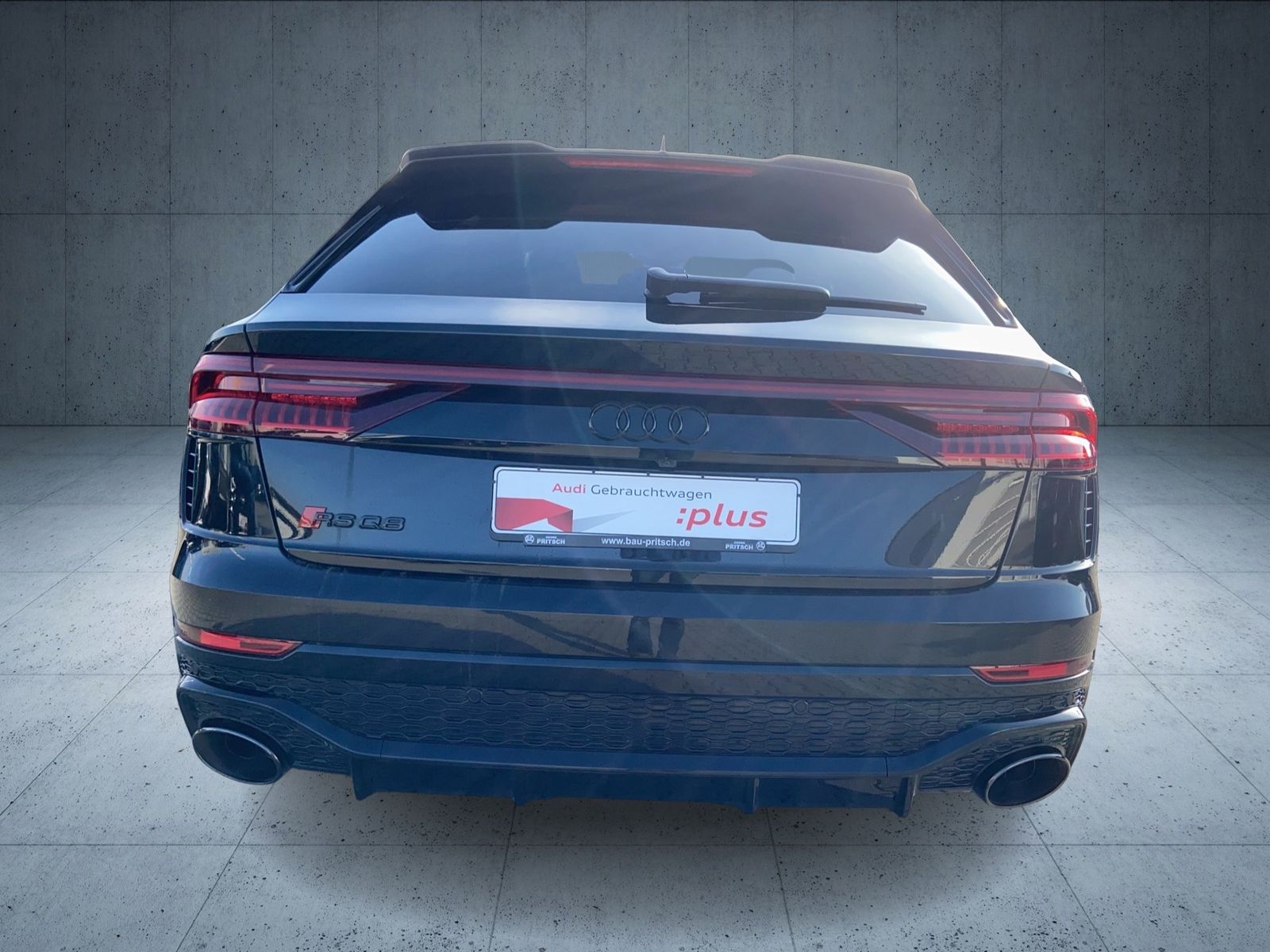 Audi RS Q8 SUV tiptr Matrix Pano HUD ACC 360 3xKlima