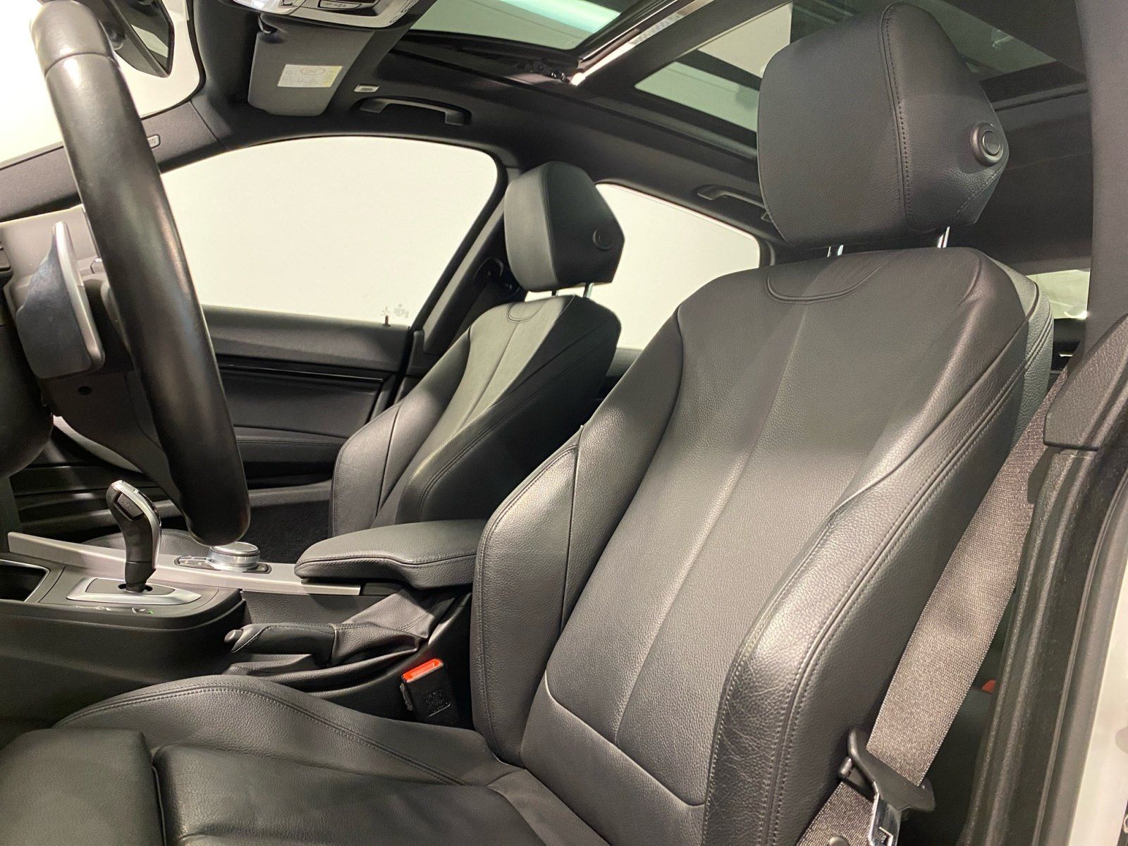 BMW 320i Gran Turismo M Sport - Samsaru's Car Outlet