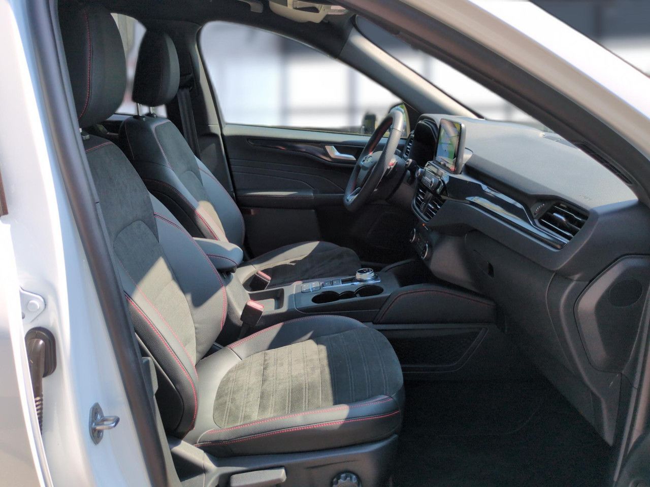 Ford Kuga 2.0 EcoBlue ST-Line X AWD - Samsaru's Car Outlet