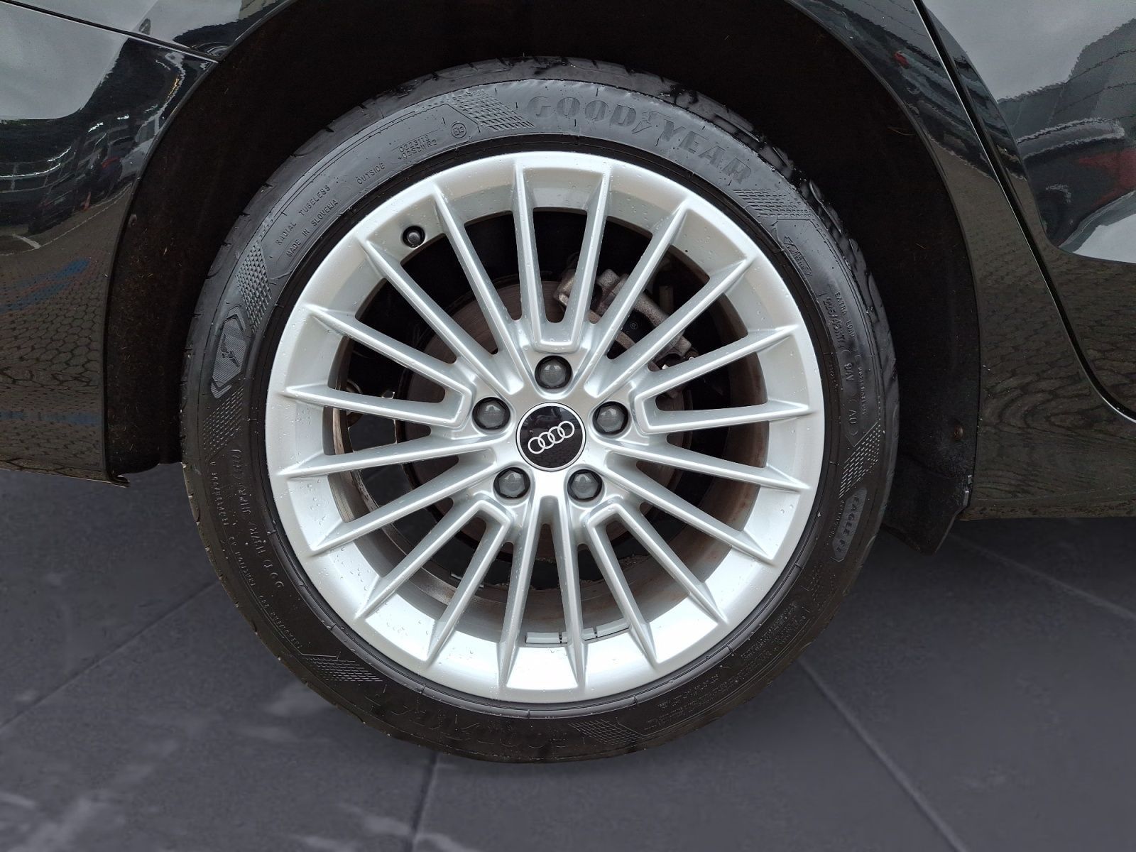 Audi A3 30 TFSI Limousine S tronic advanced