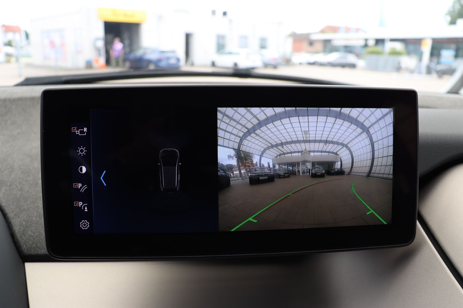 BMW i3 120Ah SPORTPAKET - Samsaru's Car Outlet