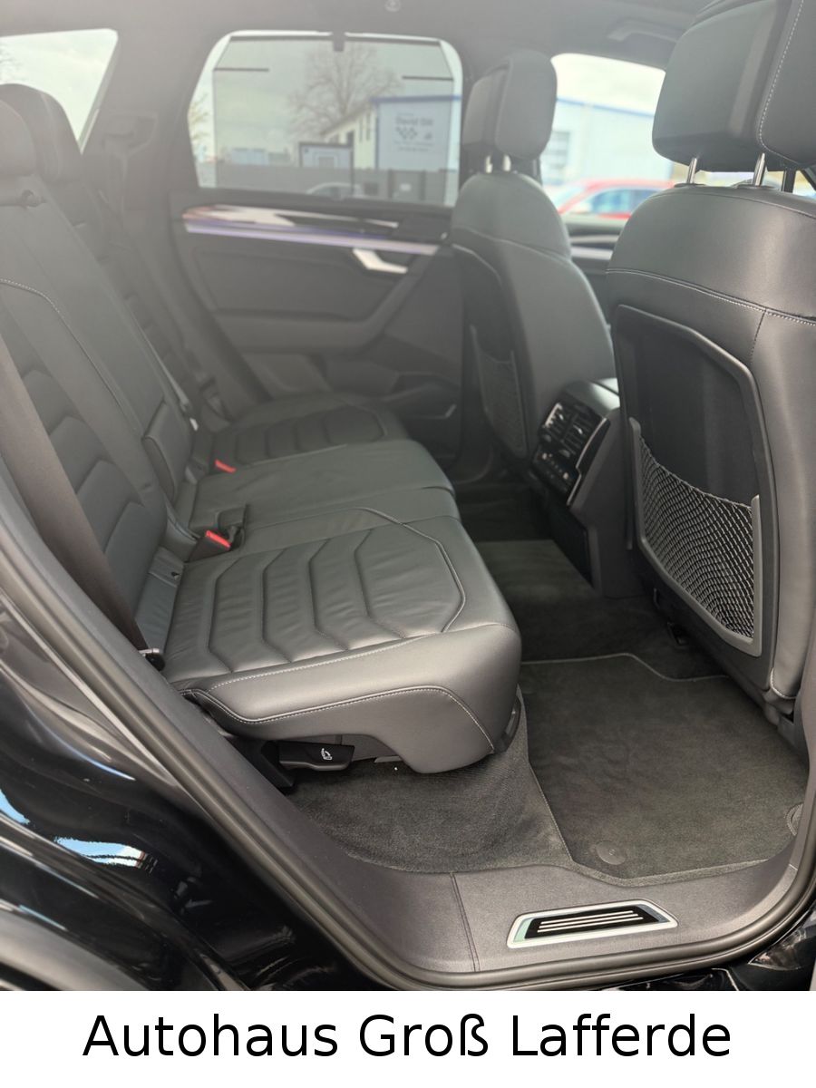Volkswagen Touareg R-Line 4Motion 360 Kam Head Up Pano