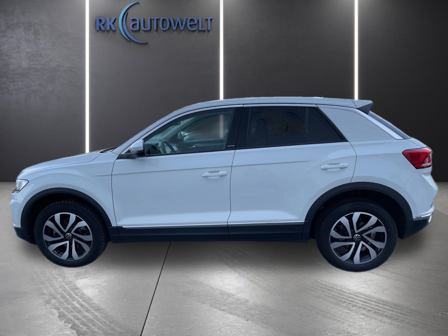 Volkswagen T-Roc Active Style 2.0 TDI - Samsaru's Car Outlet