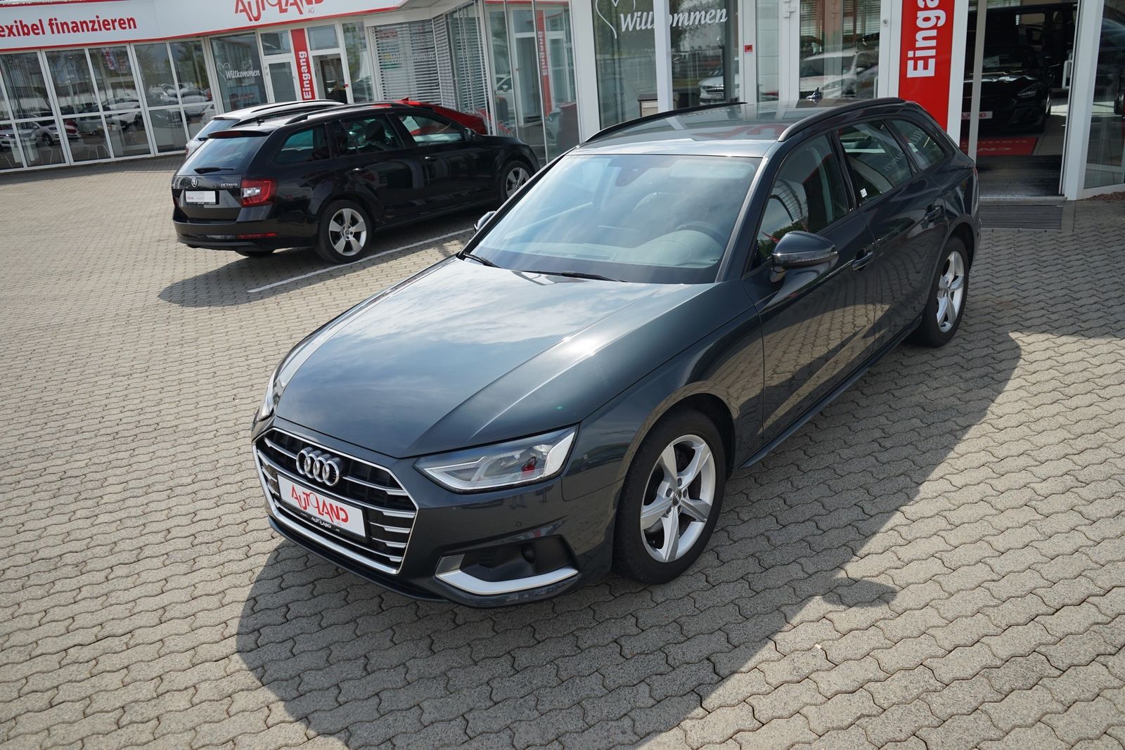 Audi A4 35 2.0 TDI Avant advanced - Samsaru's Car Outlet