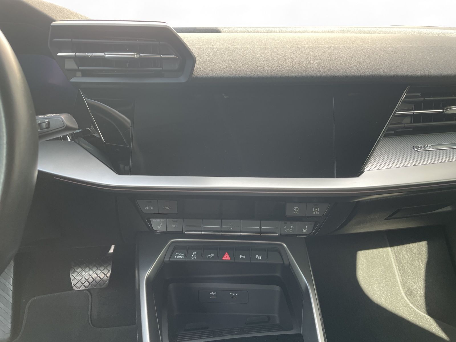 Audi A3 Sportback 40 TFSI e S tronic - Samsaru's Car Outlet
