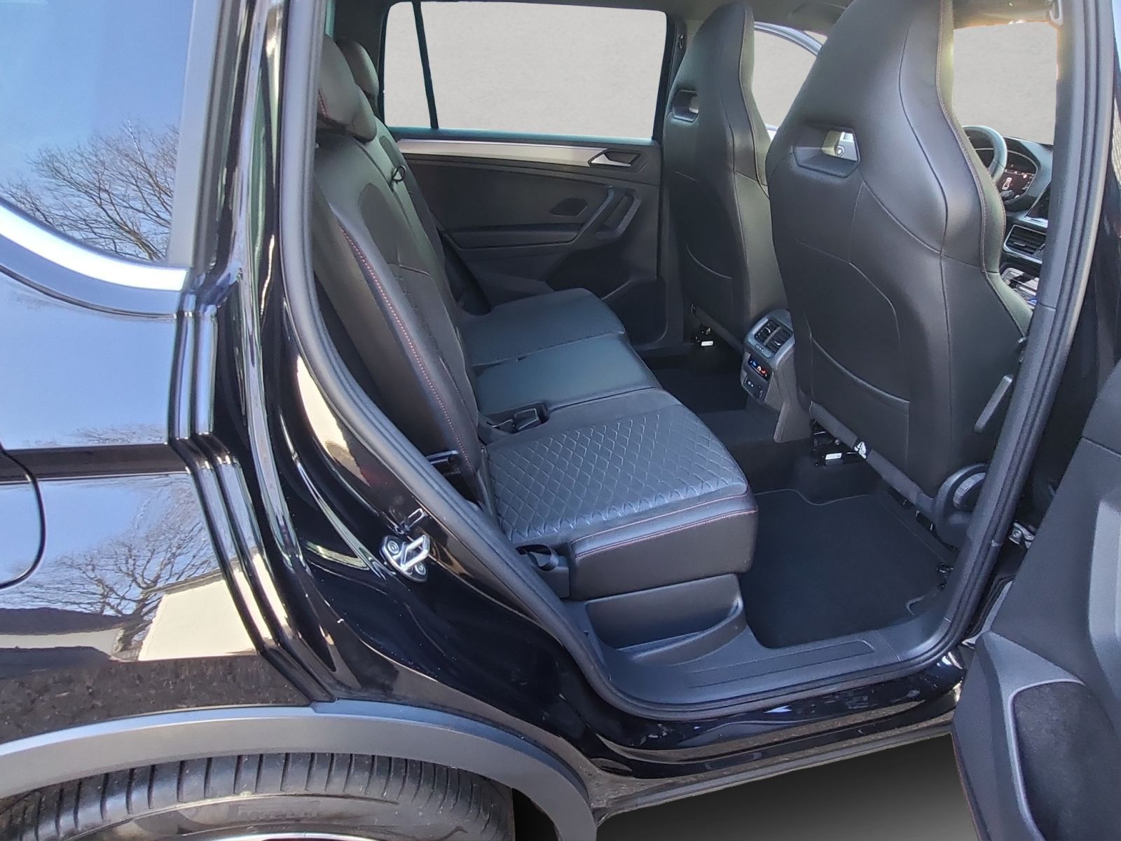 Seat Tarraco 1.5 TSI DSG FR AHK/Kamera/Navi/Pano