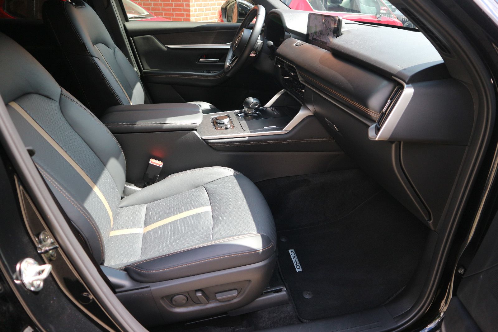 Mazda CX-80 2.5 e-SKYACTIV PHEV Homura Plus Auto AWD