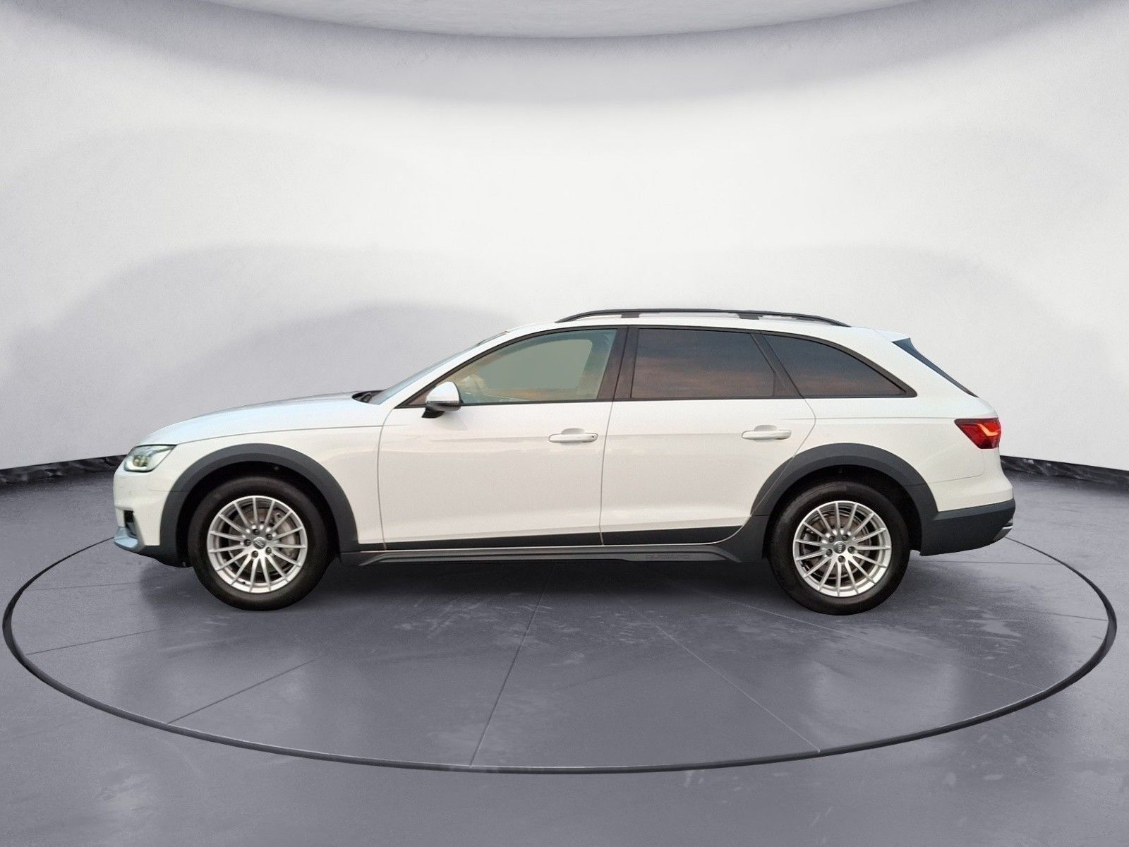 Audi A4 Allroad quattro 40TDI S tronic AssistTour Bus