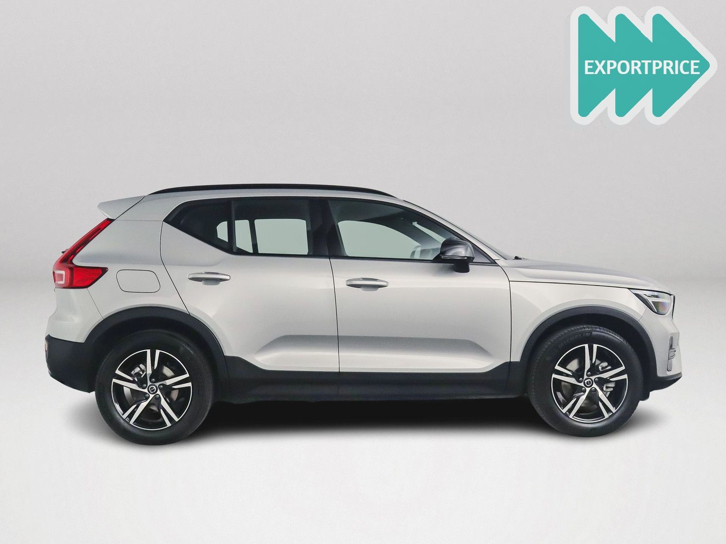 Volvo XC40 B4 Plus Dark | Parkeercamera | Stoel- en St