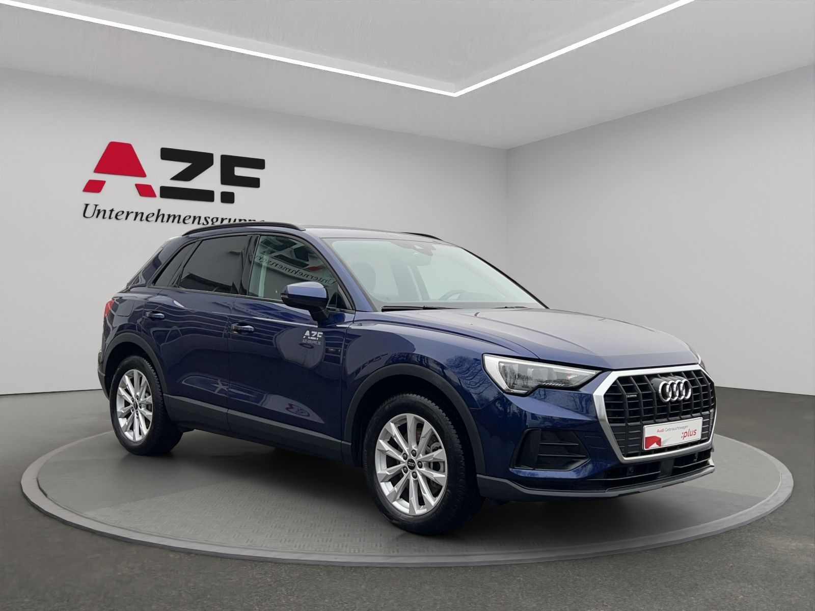 Audi Q3 40 TFSI qu S-tronic - Samsaru's Car Outlet