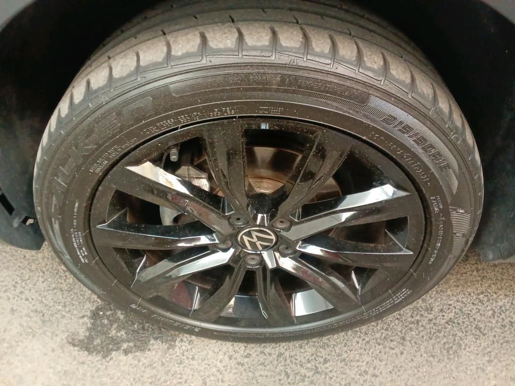 Volkswagen T-Roc Life 1.5 TSI DSG - Samsaru's Car Outlet