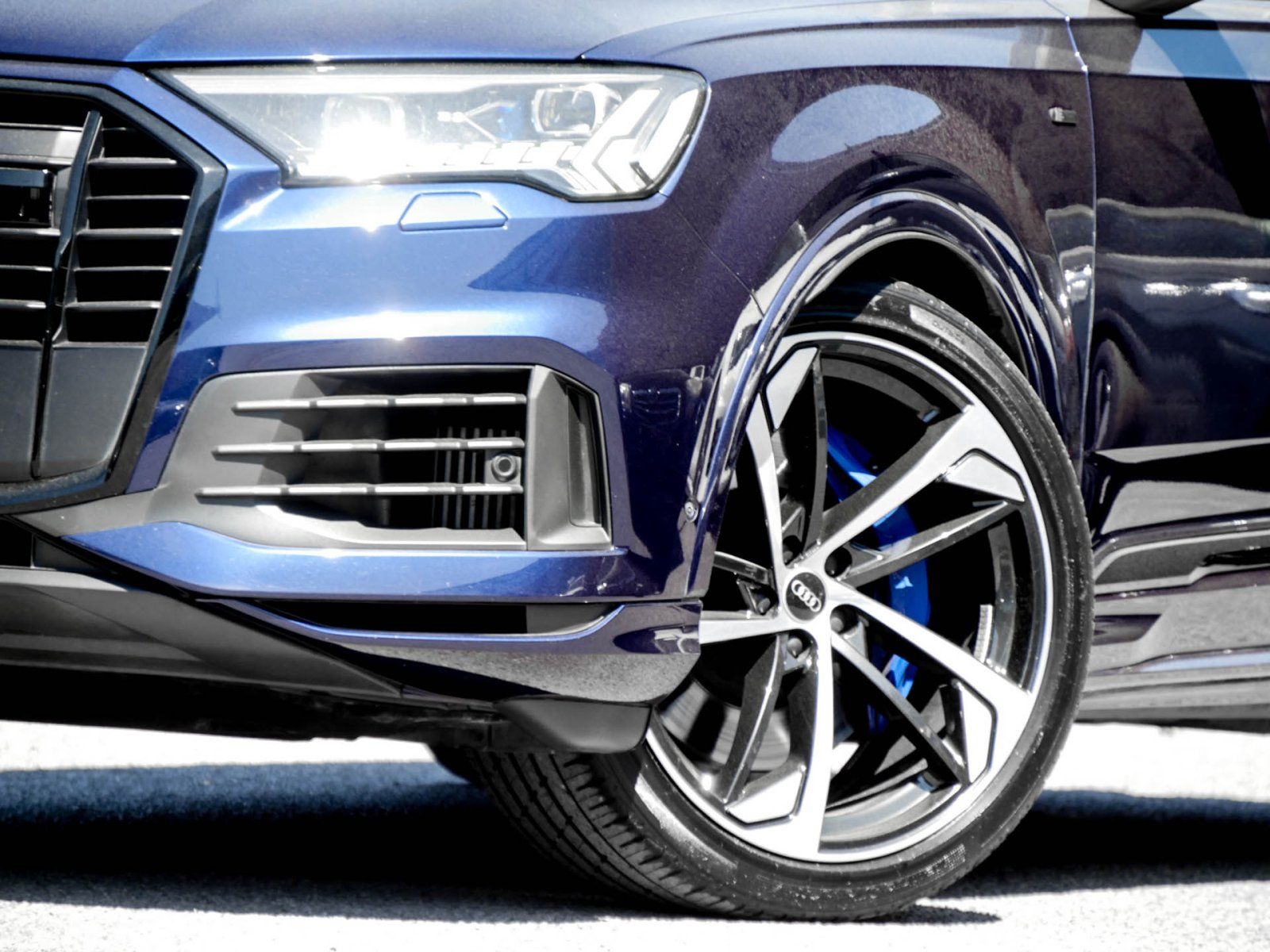 Audi Q7 S line 55 TFSI e Ass+ HDMatrix Pano B&O HuD