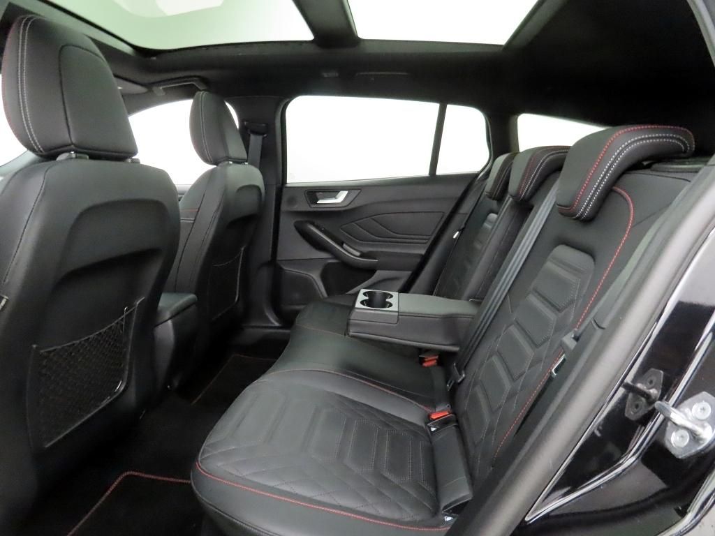 Ford Focus Turnier 1.5 EcoBlue Aut ST-Line X iACC+SHZ