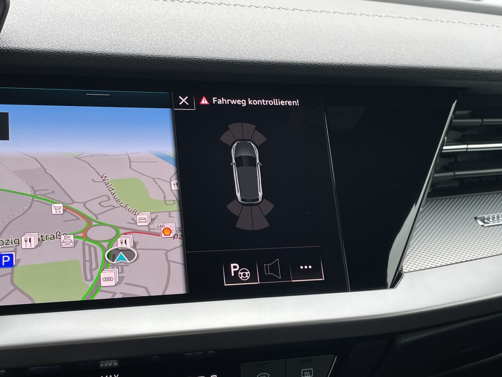 Audi A3 Sportback 30 TFSI LED Navi PDC+ Teilleder