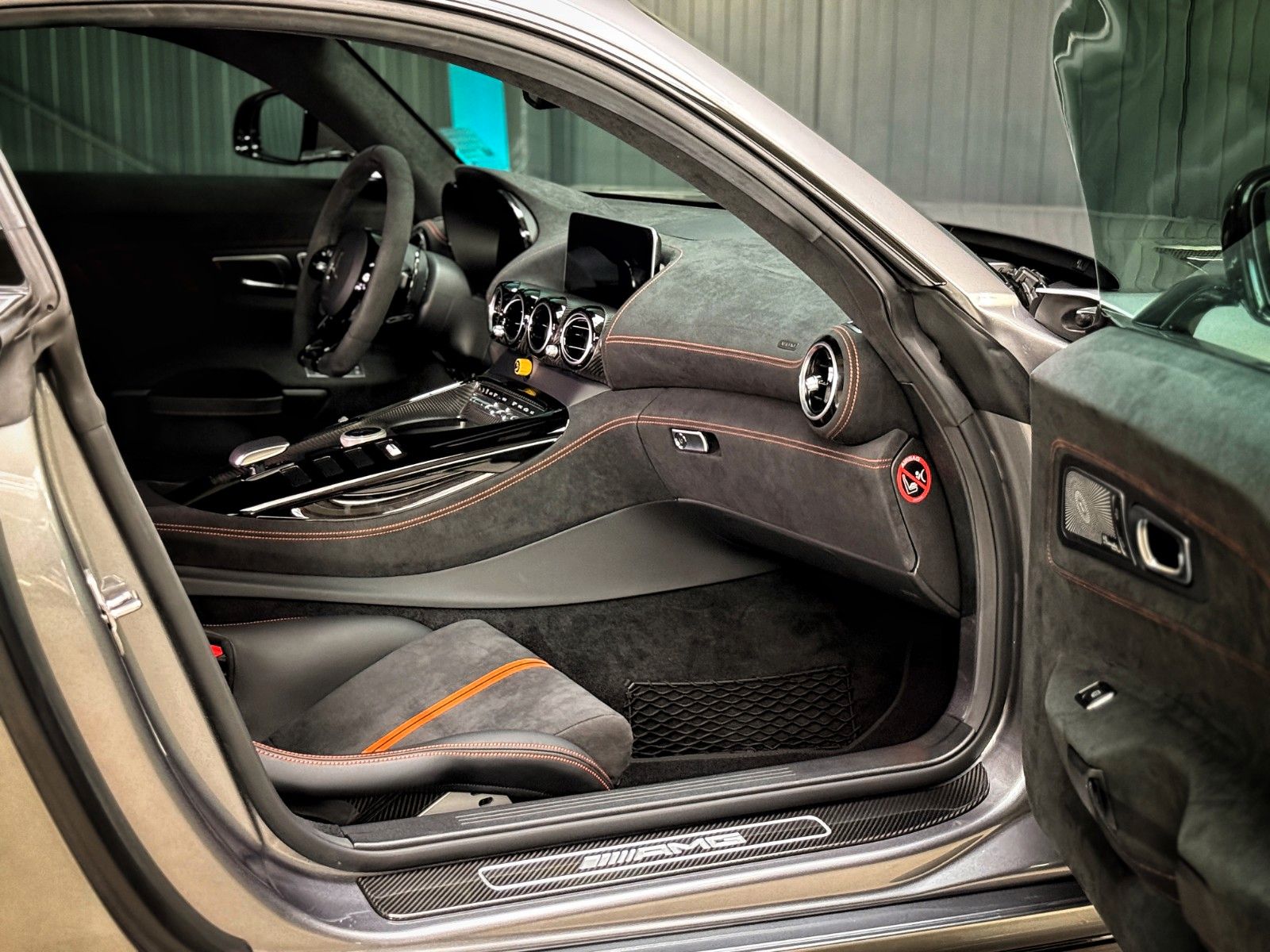 Mercedes-Benz AMG GT Coupe Black Series - Samsaru's Car Outlet