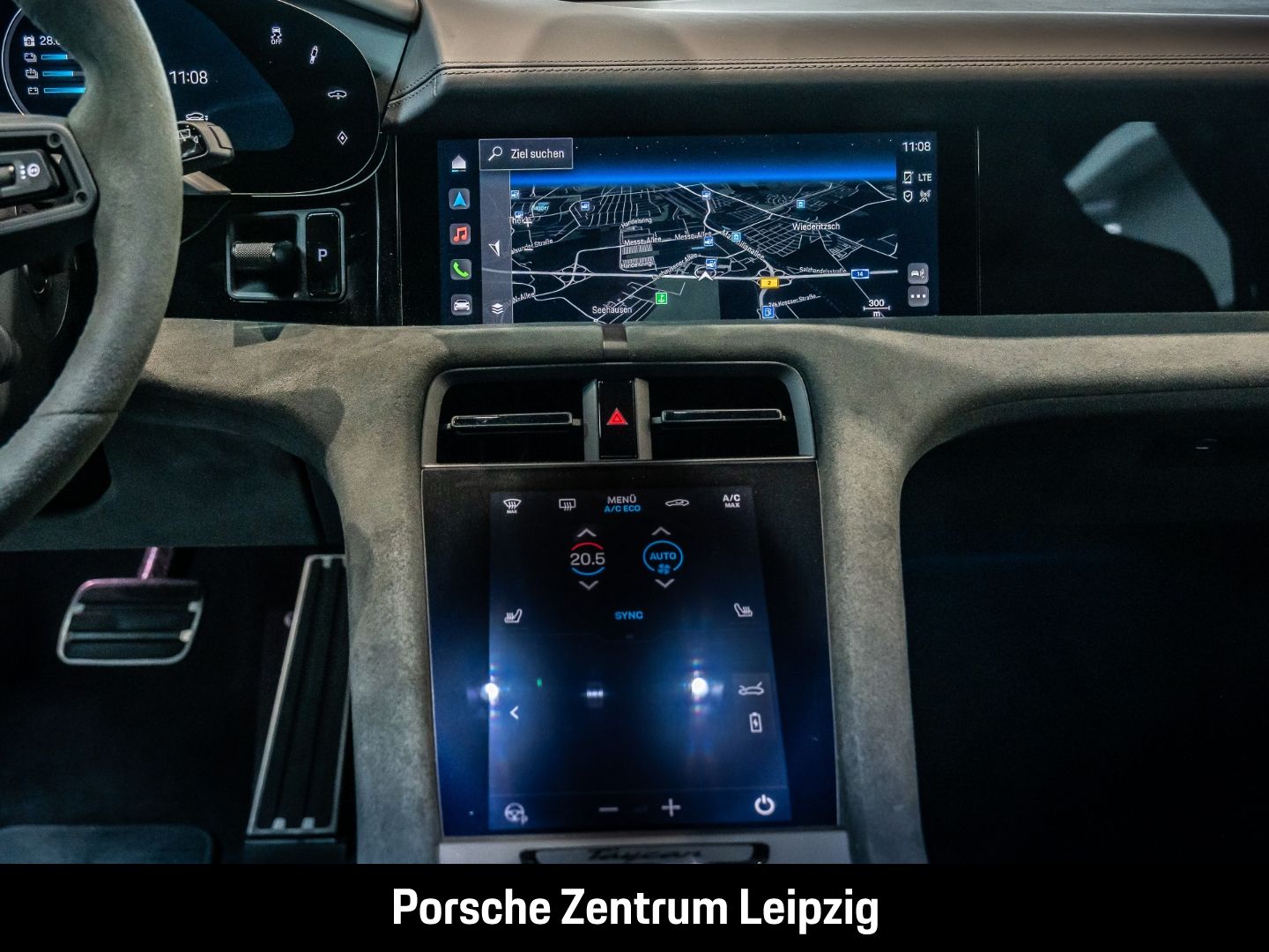 Porsche Taycan GTS Sport Turismo HeadUp InnoDrive Matrix