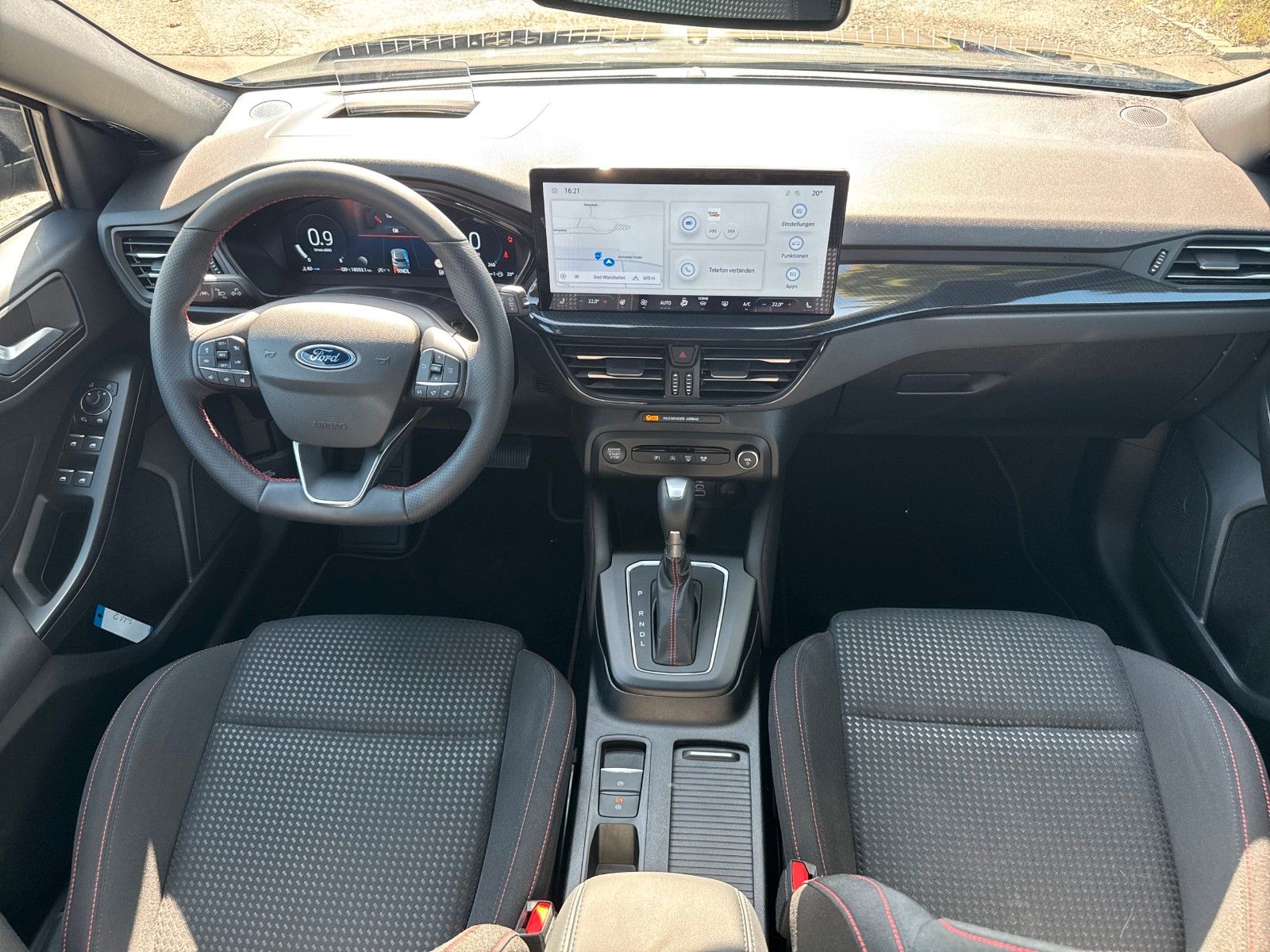 Ford Focus Turnier ST-Line X, AHK, ACC-TEMPOMAT