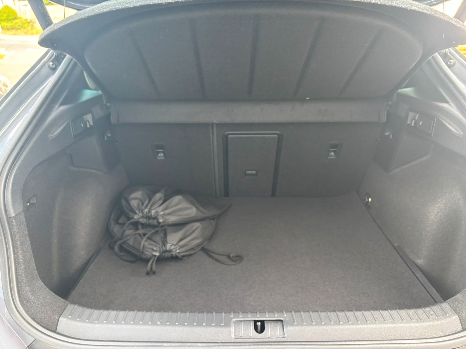 Cupra Formentor VZ e-Hybrid - Samsaru's Car Outlet