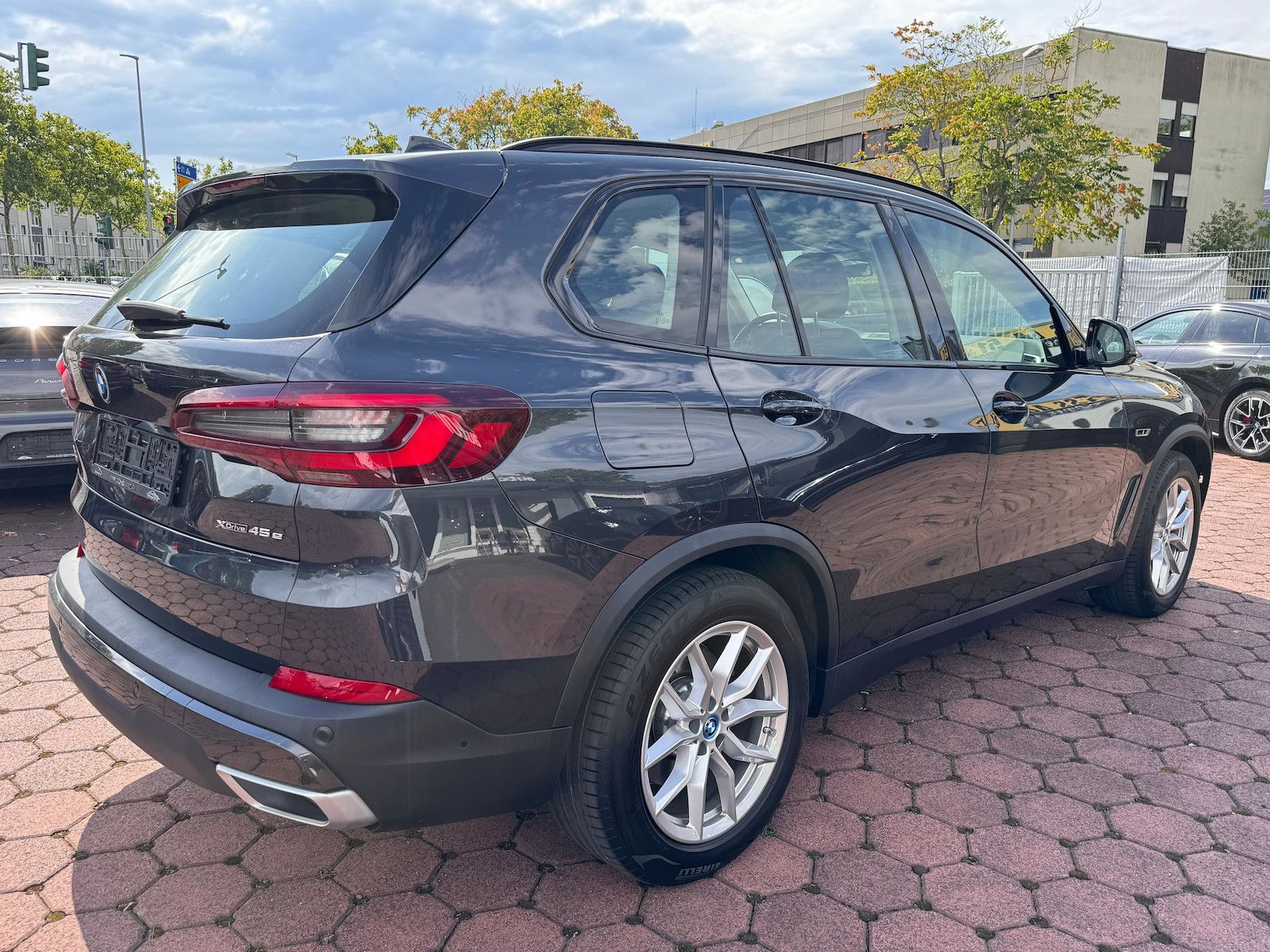 BMW X5 xDrive45e 1.HAND HUD GESTIK LED 360 LEDER