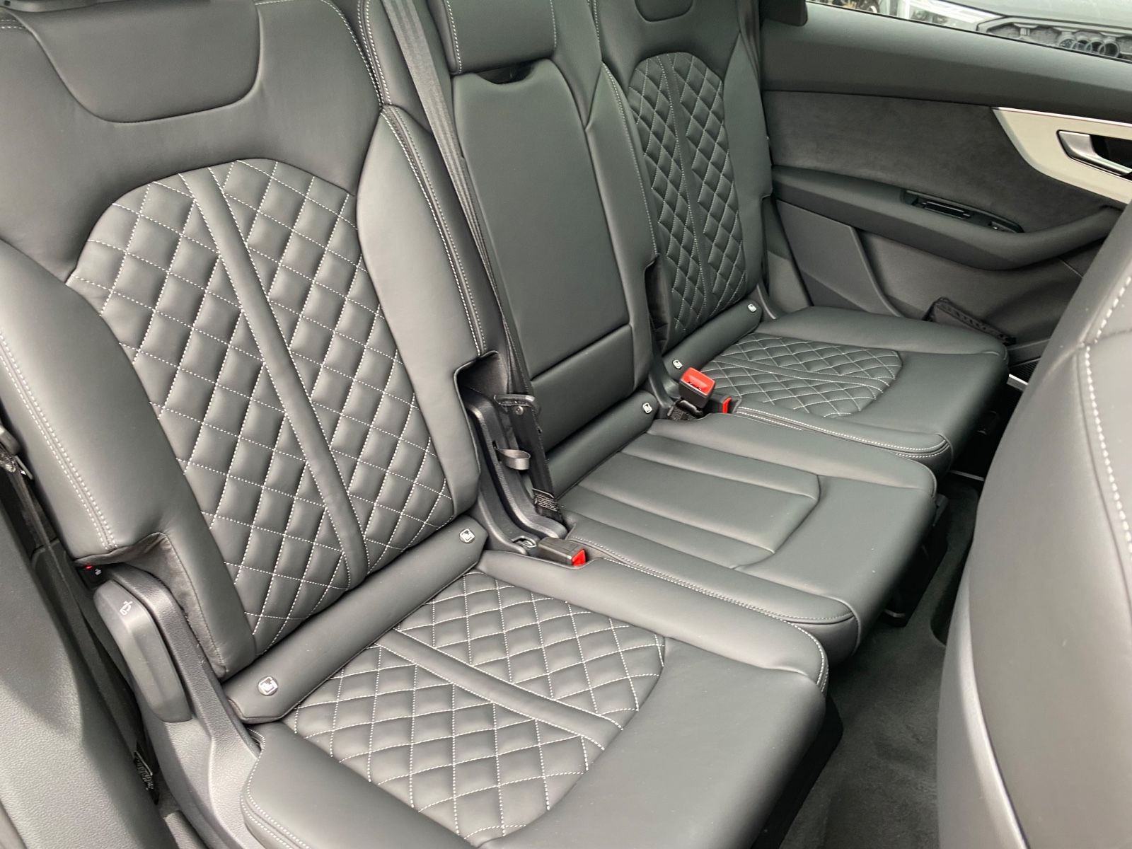 Audi Q7 50 TDI S line 7 Si  Panorama Allradlenkung 22