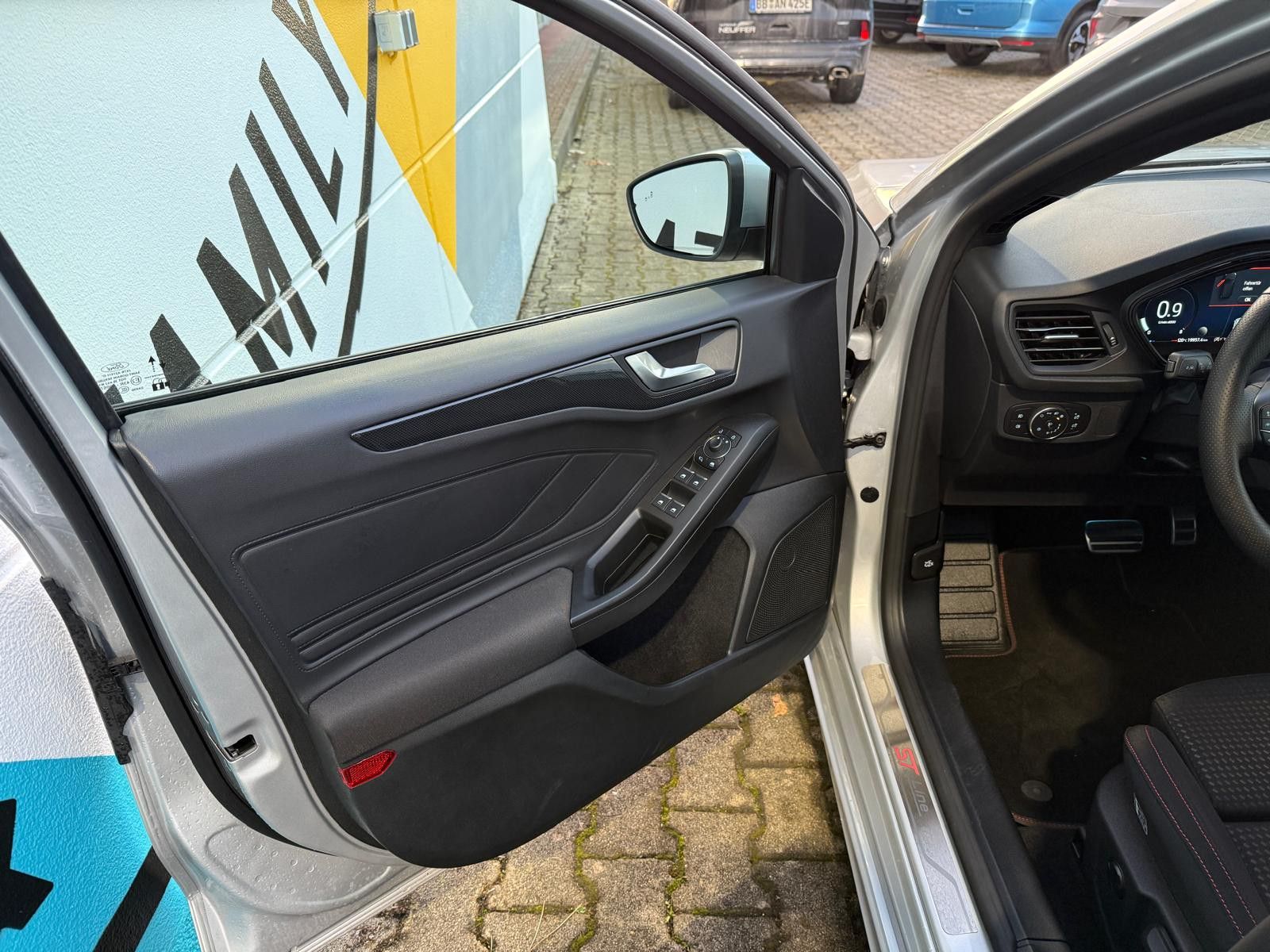 Ford Focus Turnier ST-Line X MHEV/ACC/LED/Panoschiebe