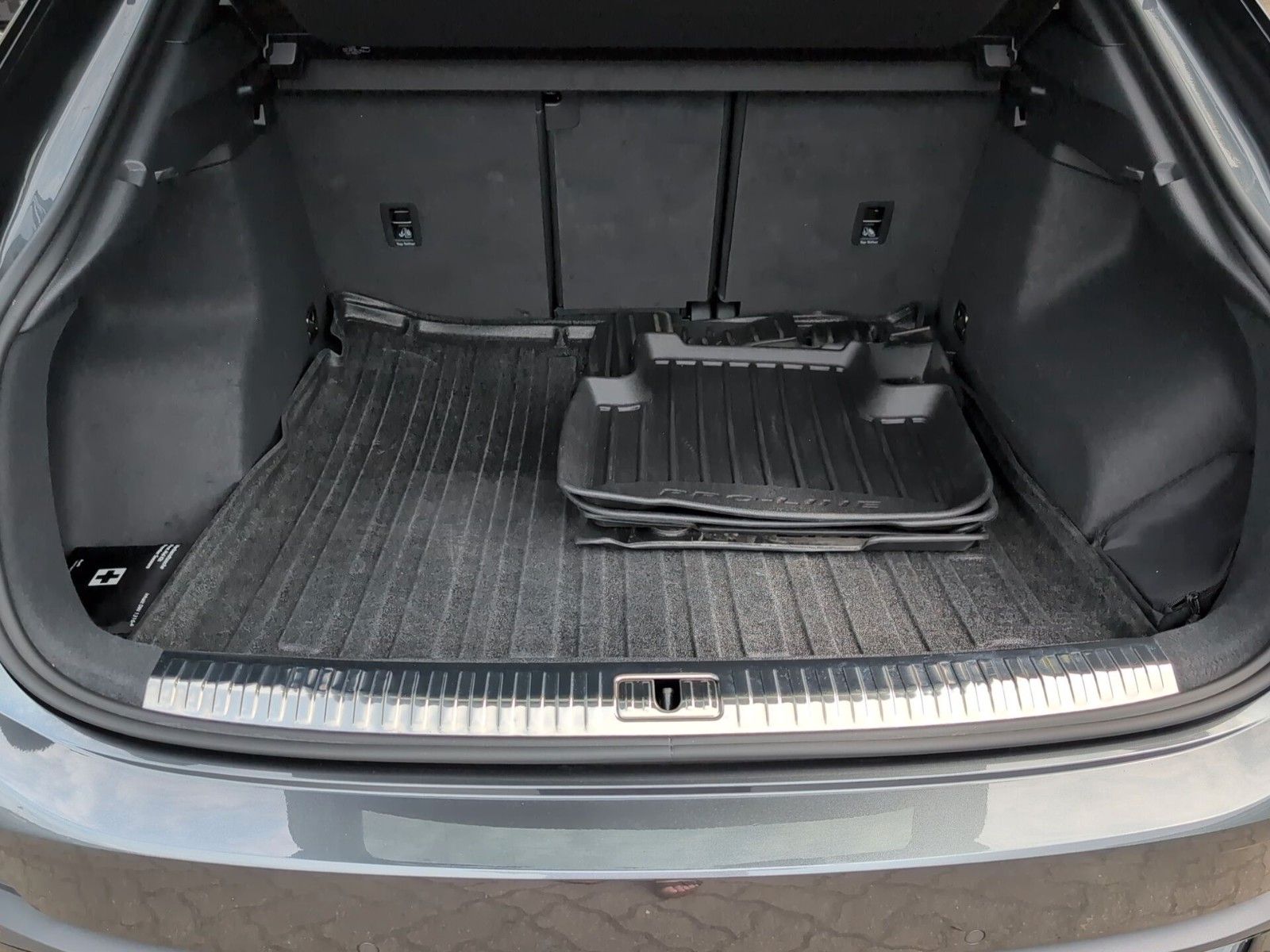 Audi Q3 Sportback 40 TDI quattro S line - Samsaru's Car Outlet