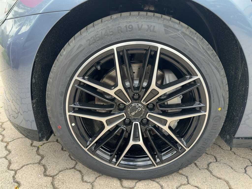 BYD SEAL Excellence AWD in 3,8s von 0 -100 km/h