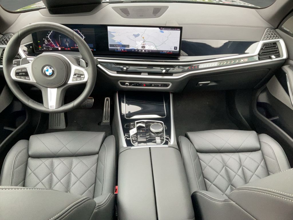 BMW X5 xDrive30d M-SPORT LED NAVI PANO 360° H/K 20"