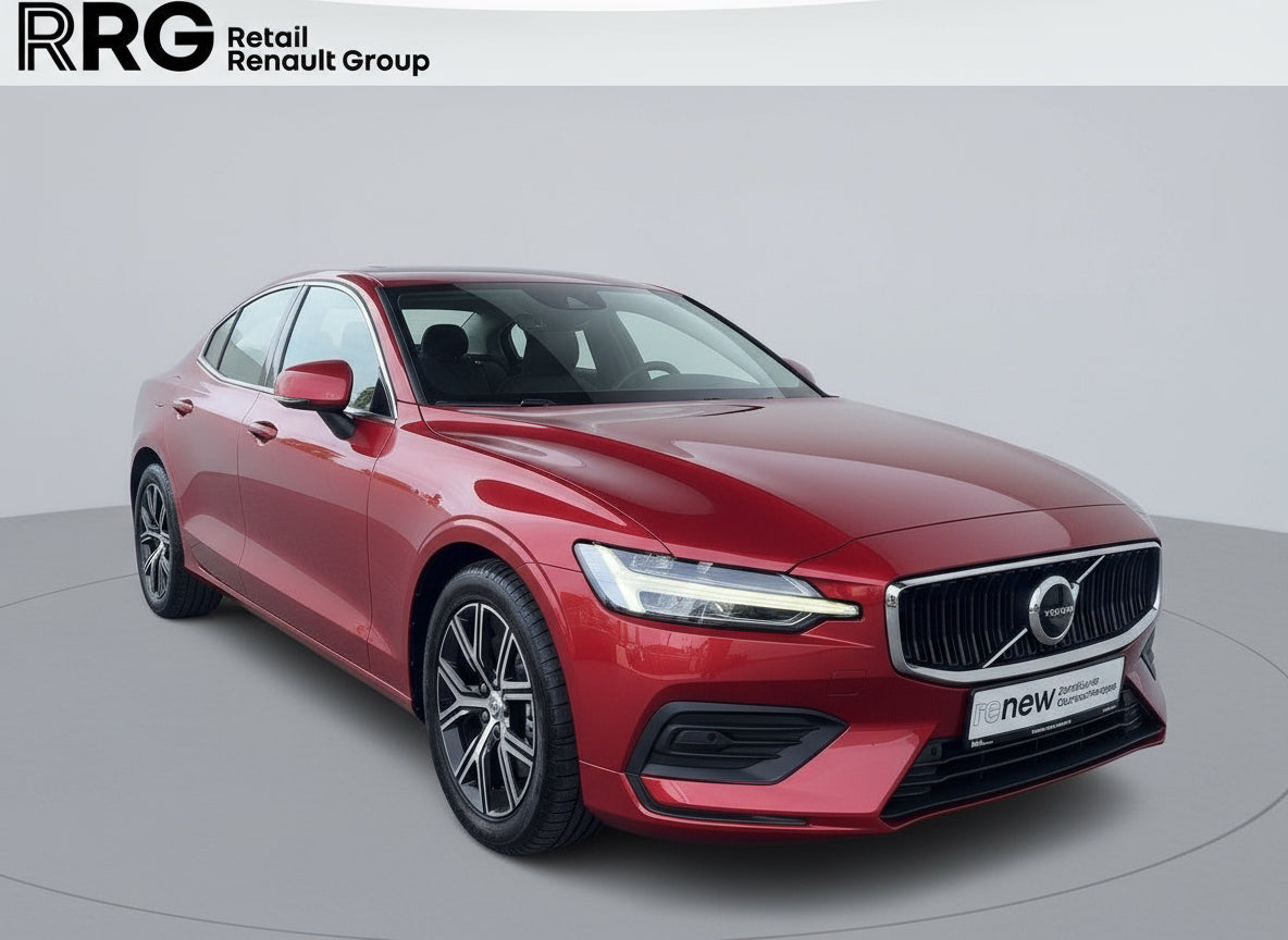 Volvo S60 Plus Dark B4