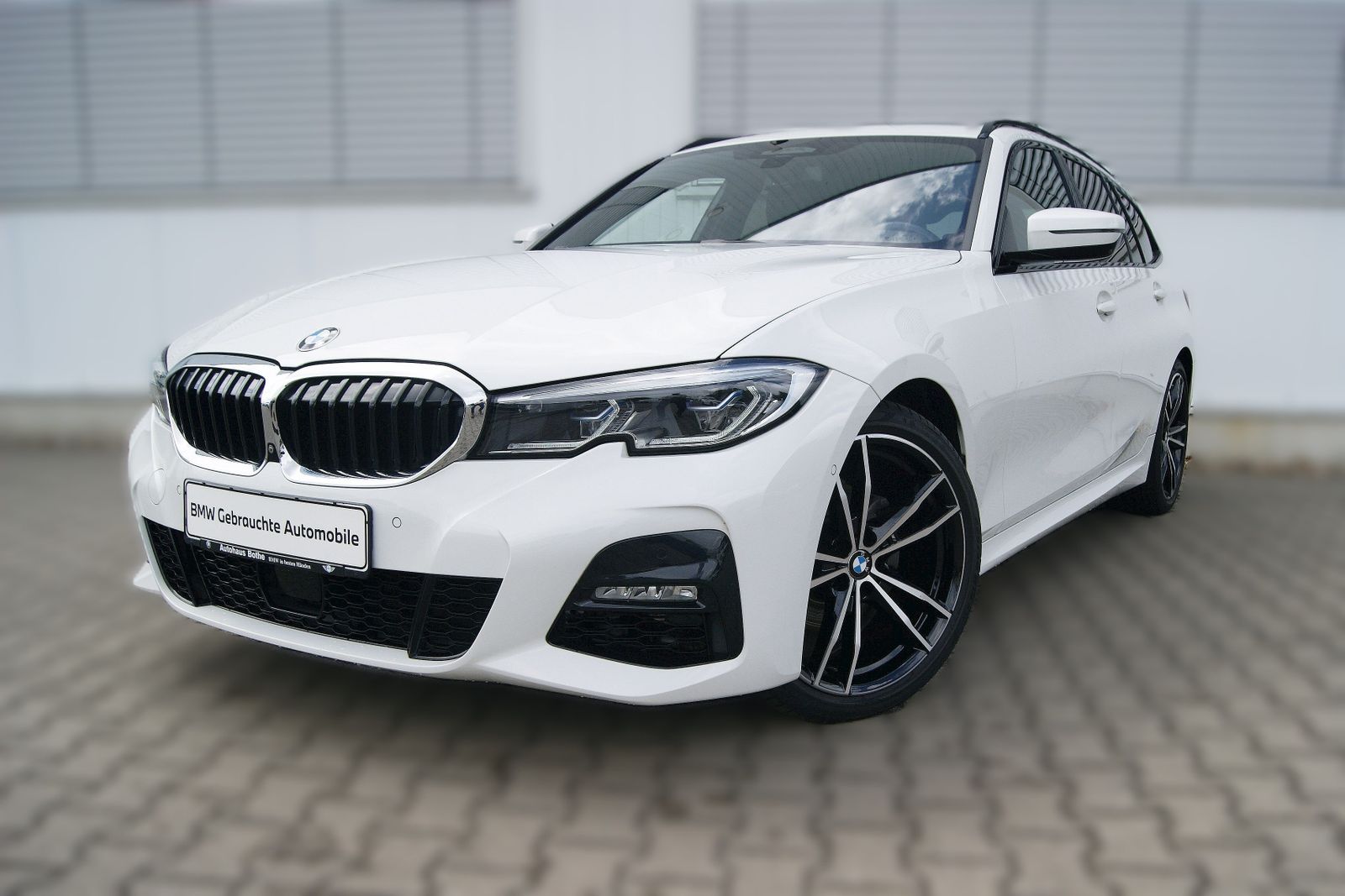 BMW 320d xDrive M Sport - Samsaru's Car Outlet