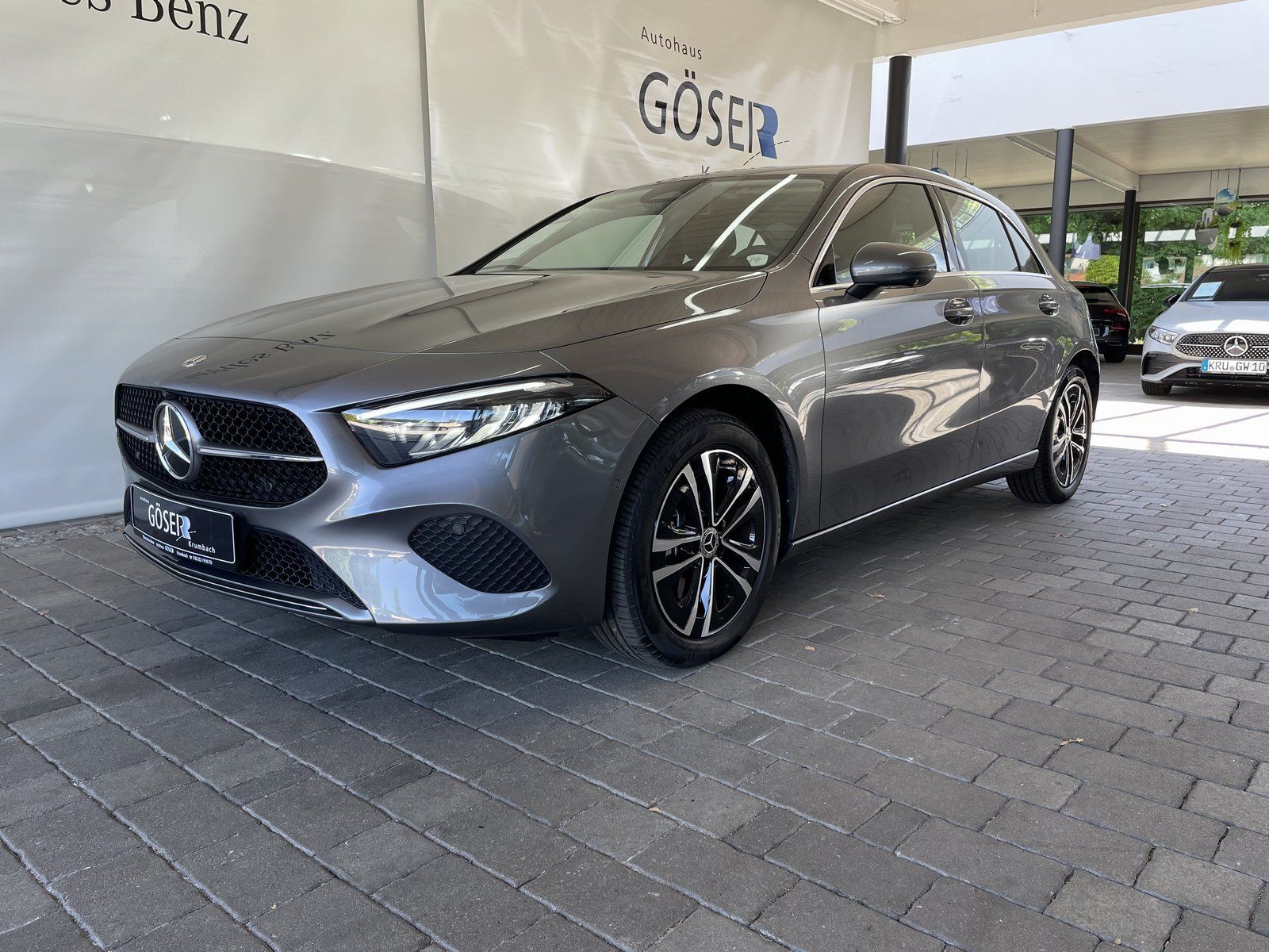 Mercedes-Benz A 250 e ProgrLine - Samsaru's Car Outlet