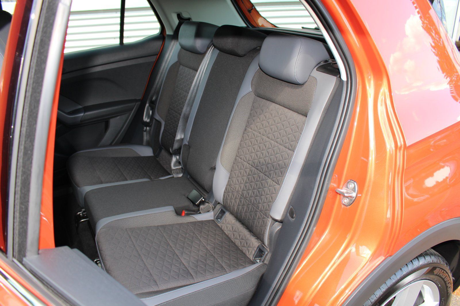 Volkswagen T-Cross 1.0 TSI DSG Style - Samsaru's Car Outlet