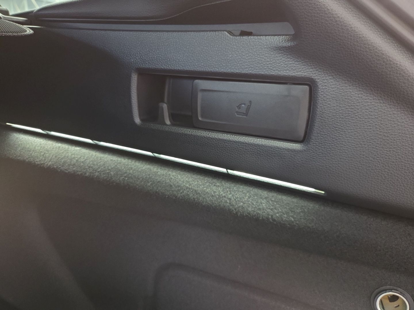 Toyota Corolla Touring Sports 2.0 Hybrid Teamplayer AT