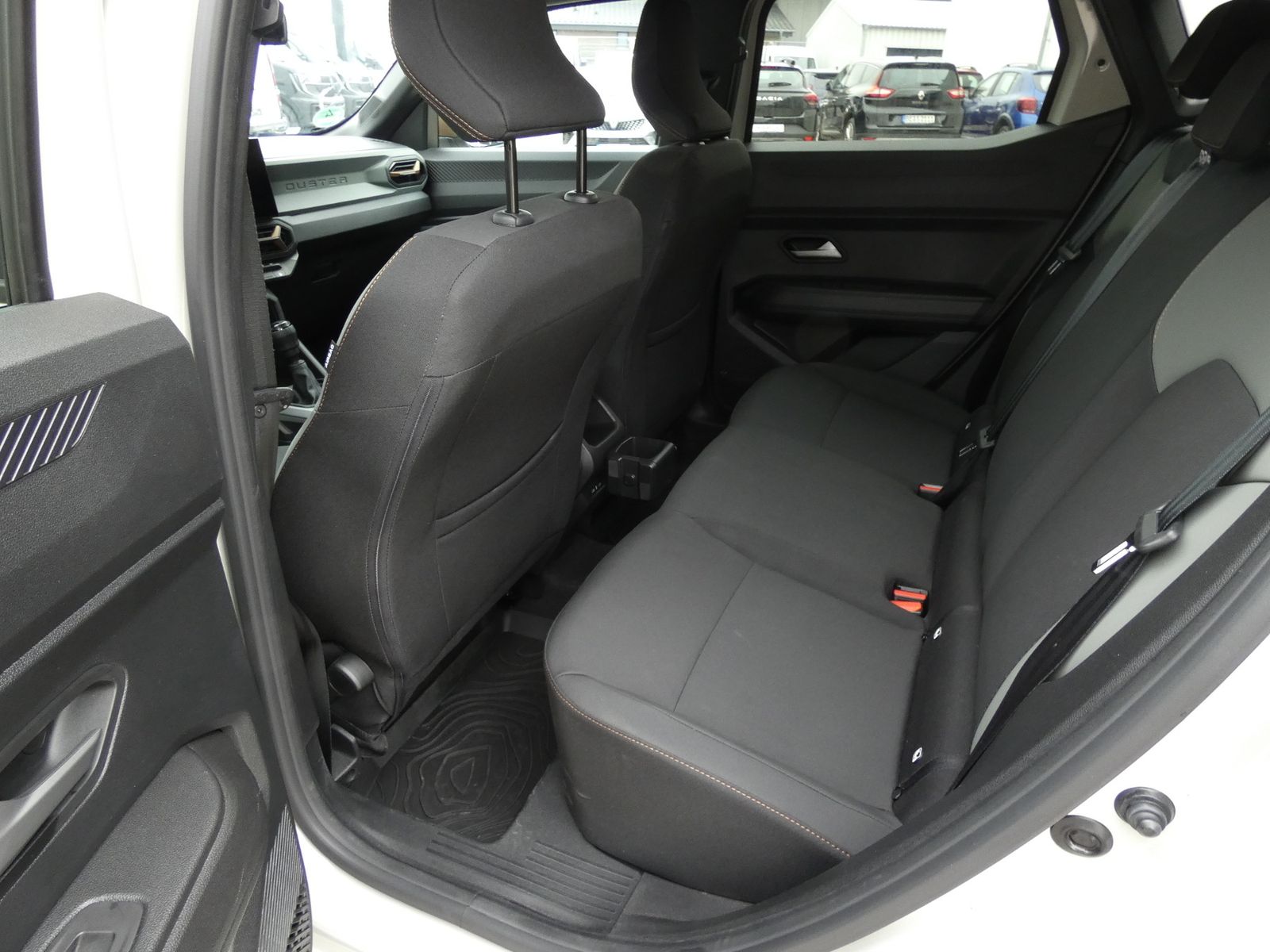 Dacia Duster Extreme TCe 130 - Samsaru's Car Outlet