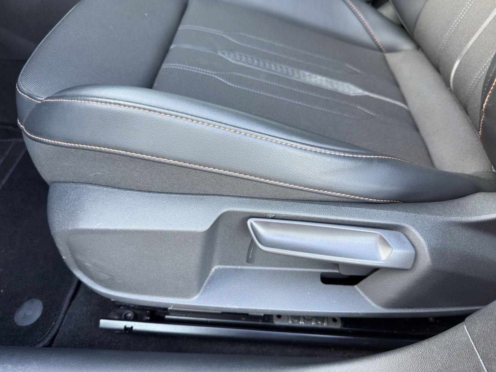 Cupra Formentor VZ 1.4 TSI DSG eHybrid  Panodach AHK N