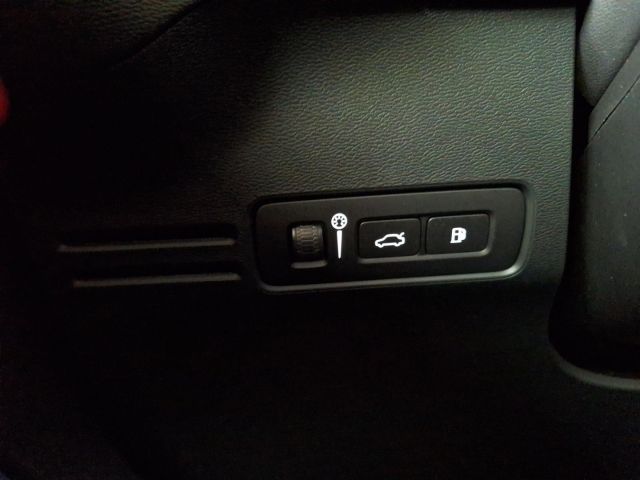 Volvo XC40 T4 Recharge Plus Bright ACC AHK Lenkradhz N