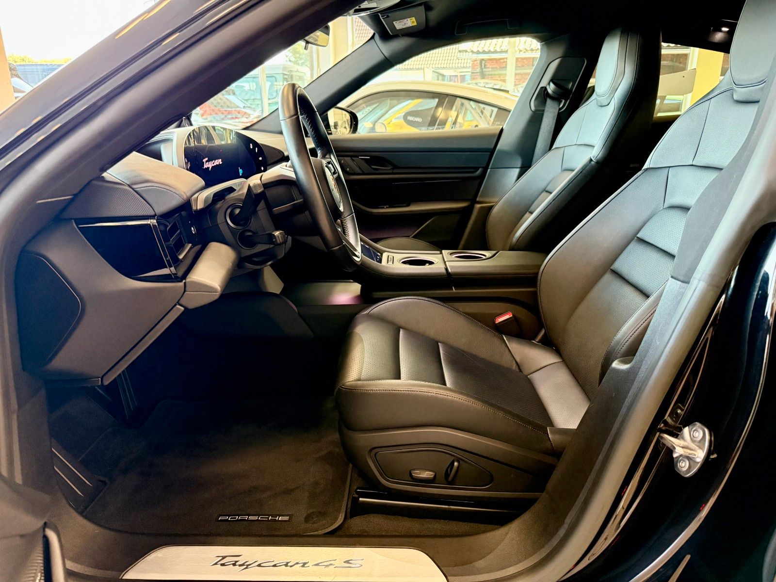 Porsche Taycan 4S Performance/ACC/21Zoll/SportChrono
