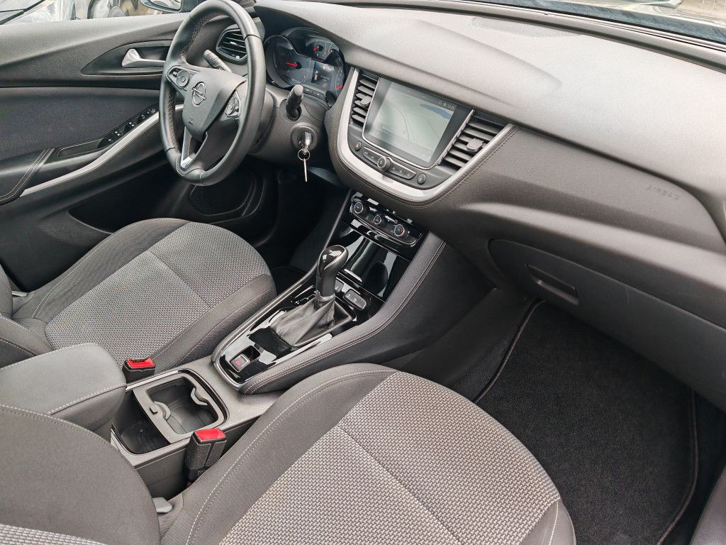 Opel Grandland X 1.5 D EAT8 - Samsaru's Car Outlet